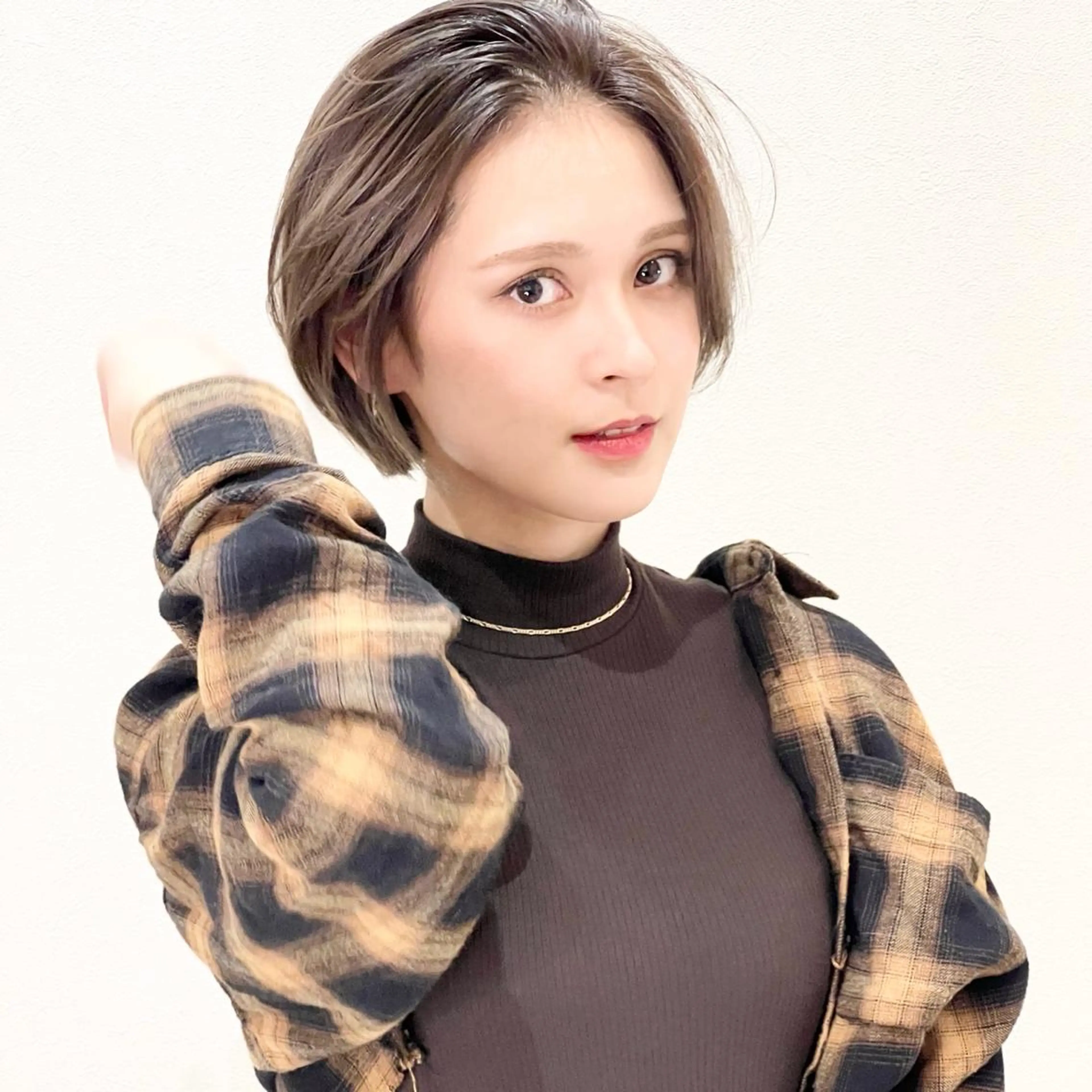 ショート 🎴イトウユウ🎴 #話さない美容師のヘアスタイル