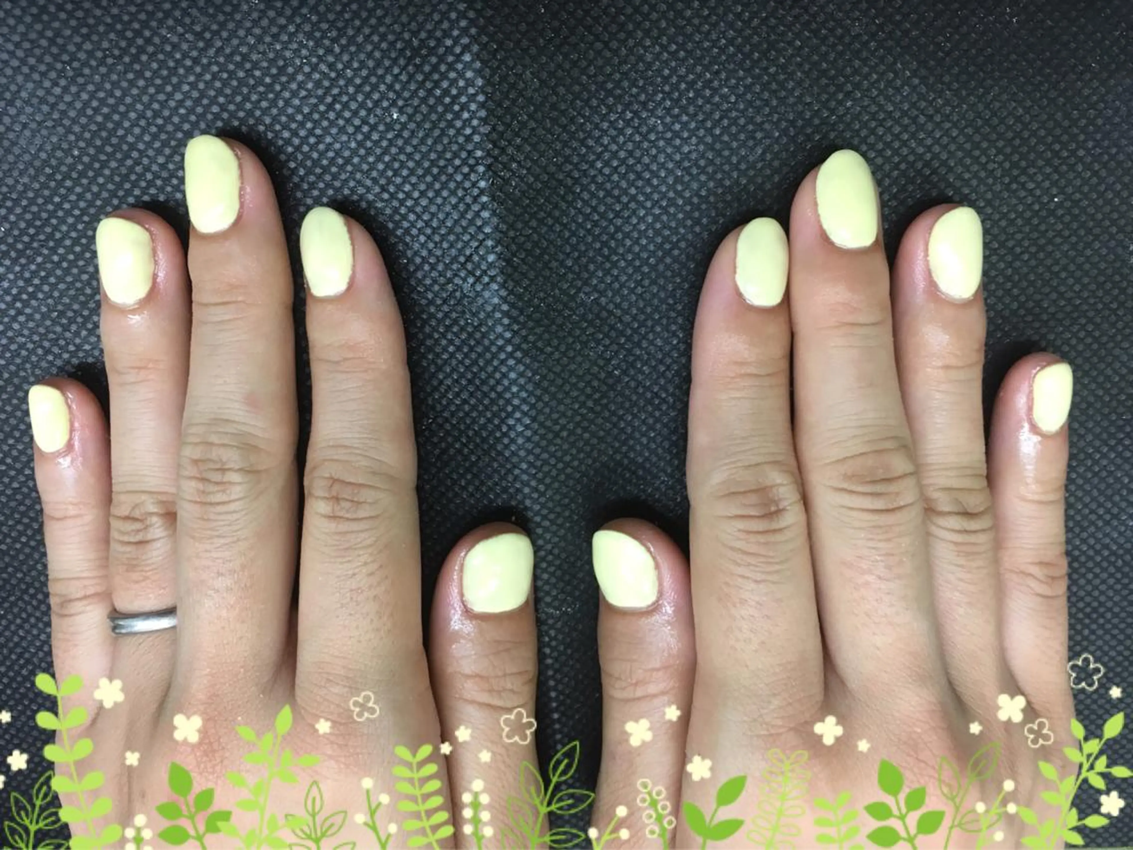 ネイル ワンカラーネイル ネイル＆フラワーサロン〜Ri✦hiro〜鳥栖店所属・HIRATA RIEのネイルデザイン