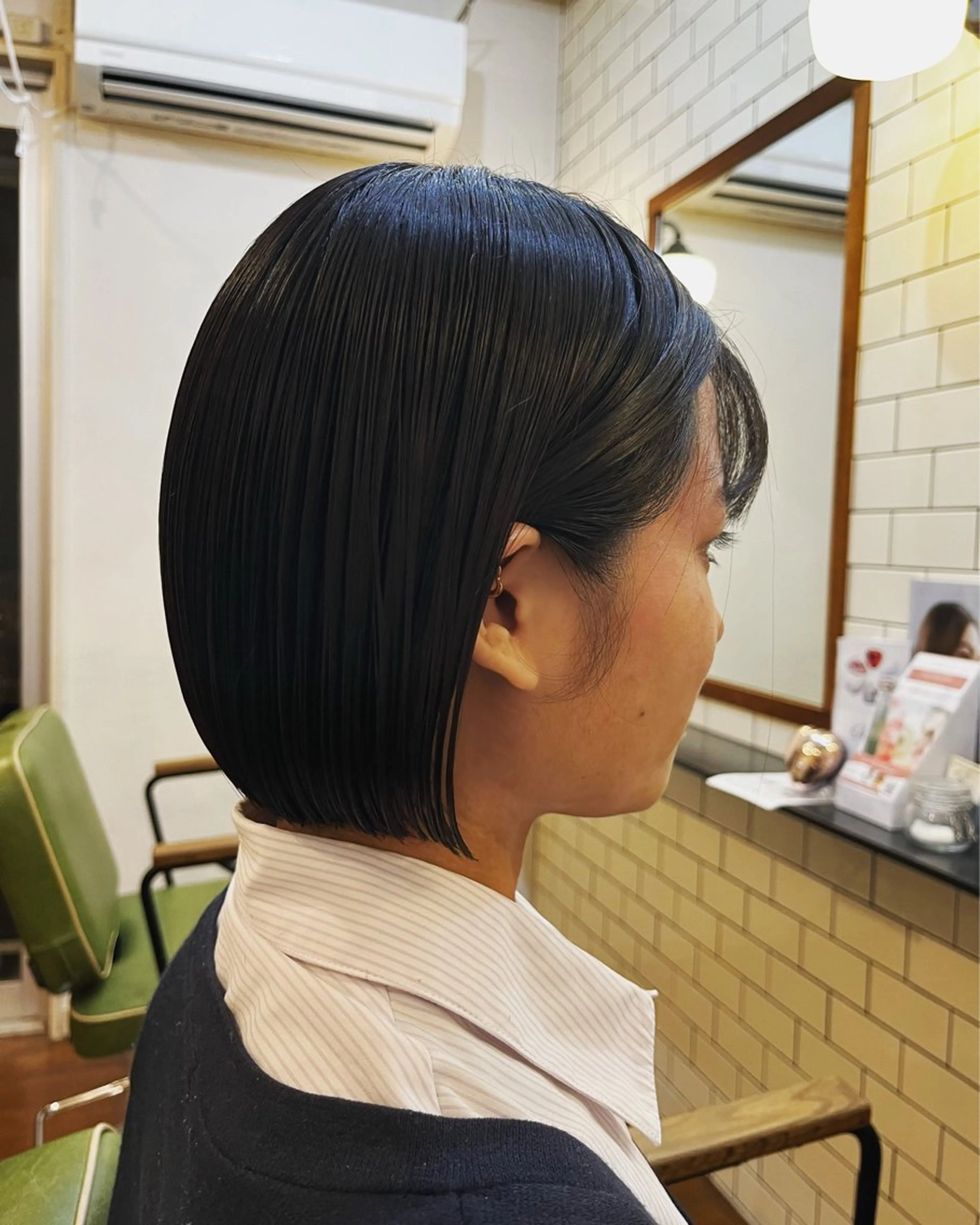 ショート カラー 切りっぱなしボブ ボブ 顔周りカット 似合わせカット 丸みショート🌙 タッセルボブ/井上翔のヘアスタイル