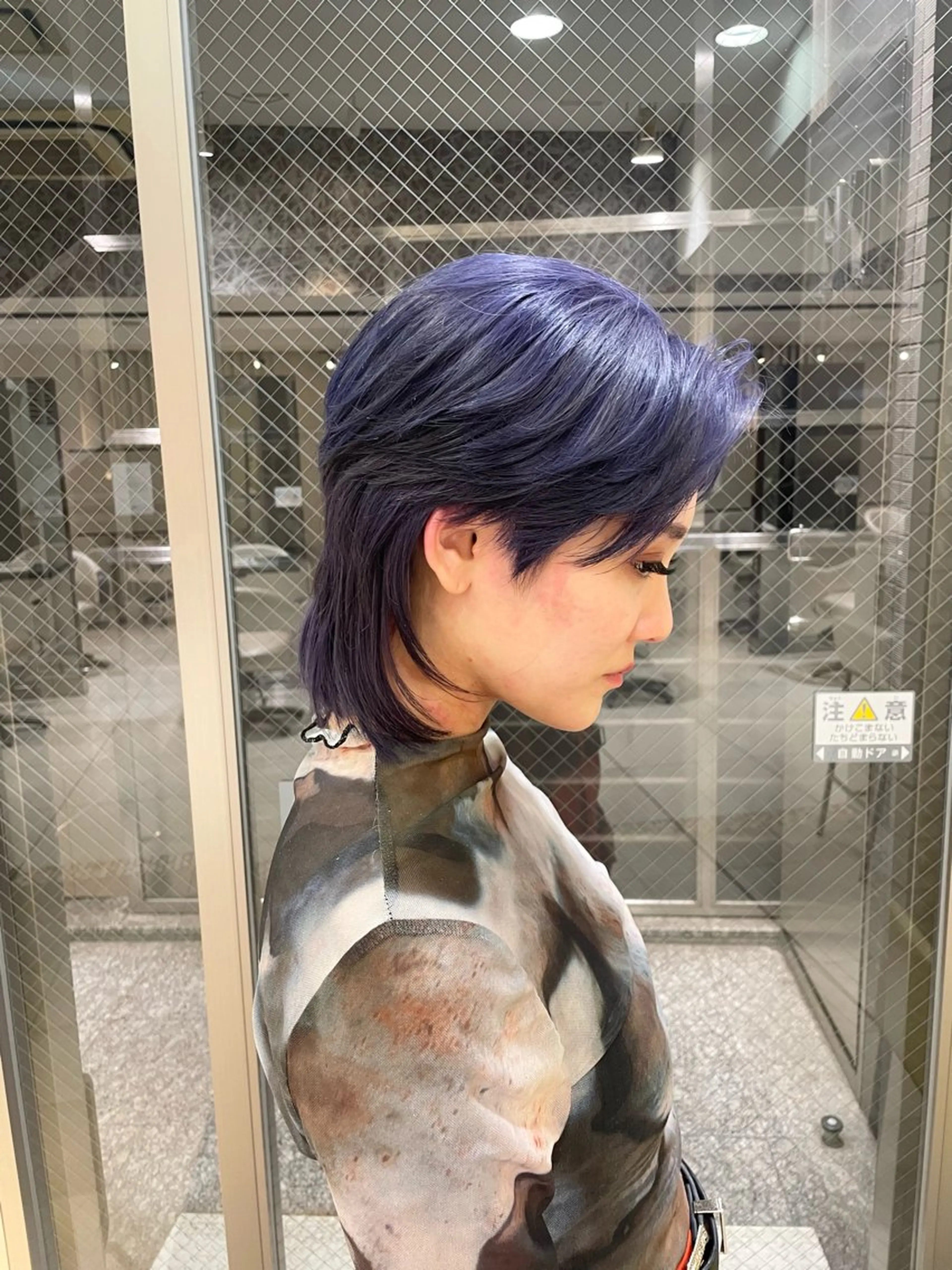 ショート カラー パープルカラー ショートヘア 林 風菜のヘアスタイル