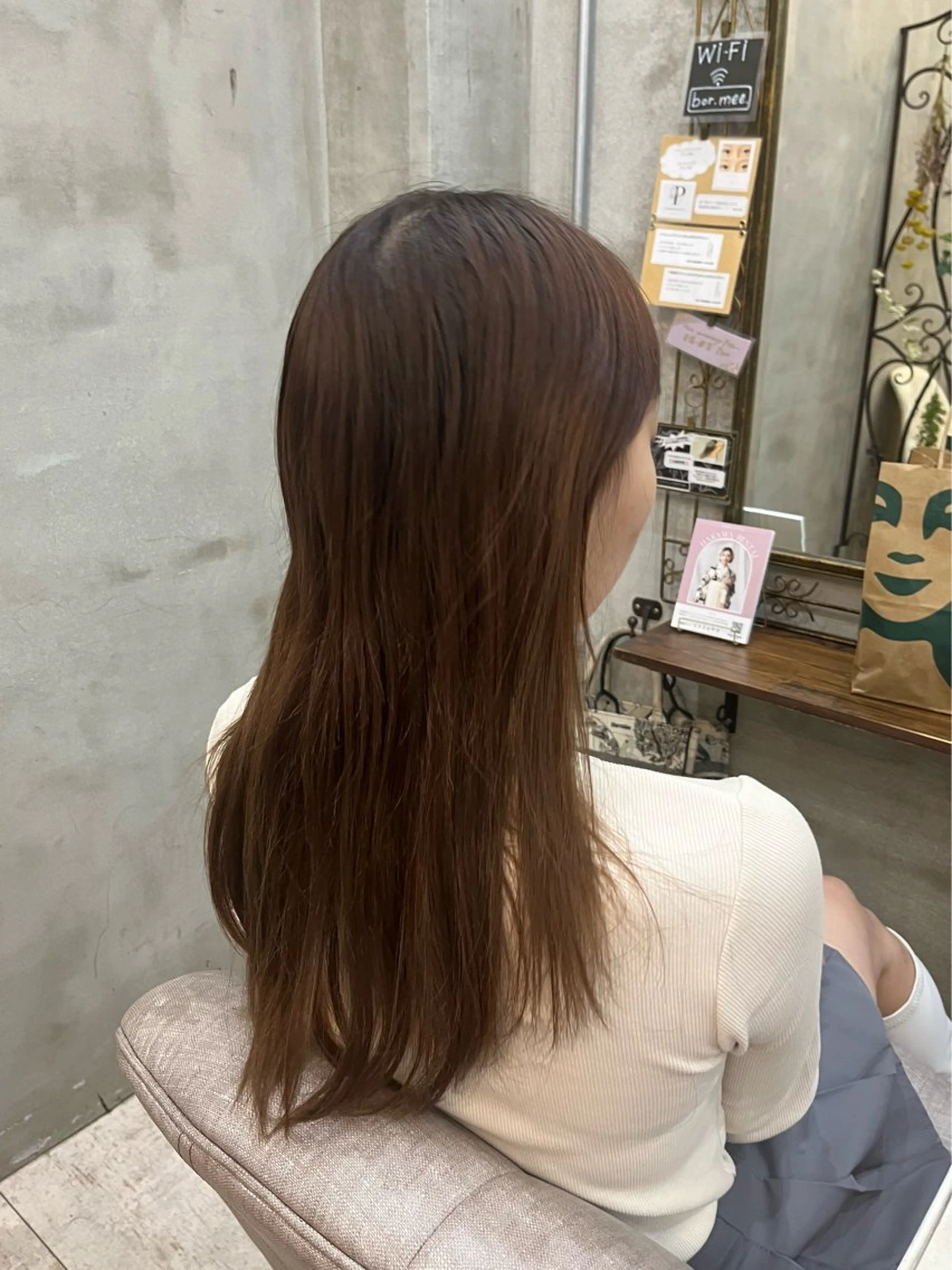 ロング カラー ヘアカラー トリートメント 艶髪/ハイトーン/ ヘアセット/モエノのヘアスタイル