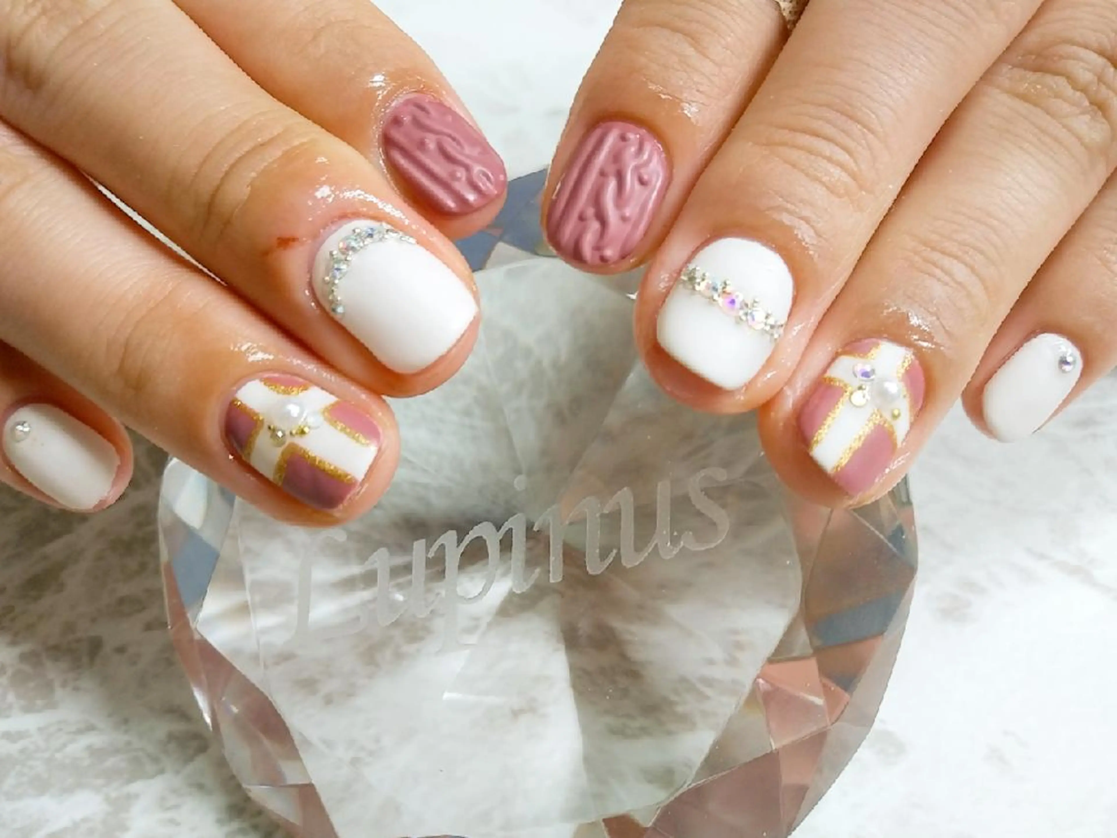 ネイル ハンドネイル フットネイル Lupinus所属・Lupinus ルピナスのネイルデザイン