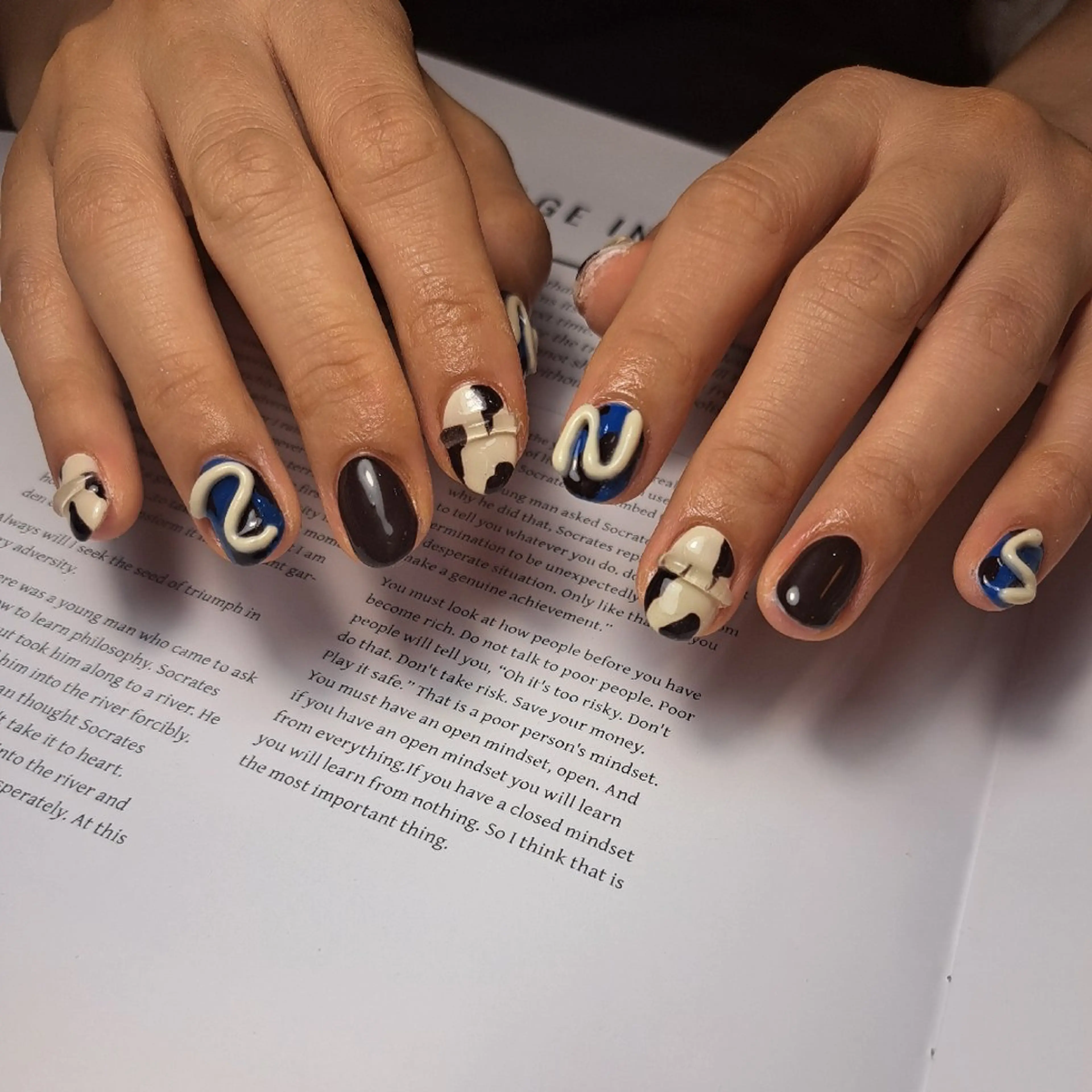ネイル アートネイル ジェルネイル 持ち込み ぷっくりネイル Nail mood /アートし放題のネイルデザイン