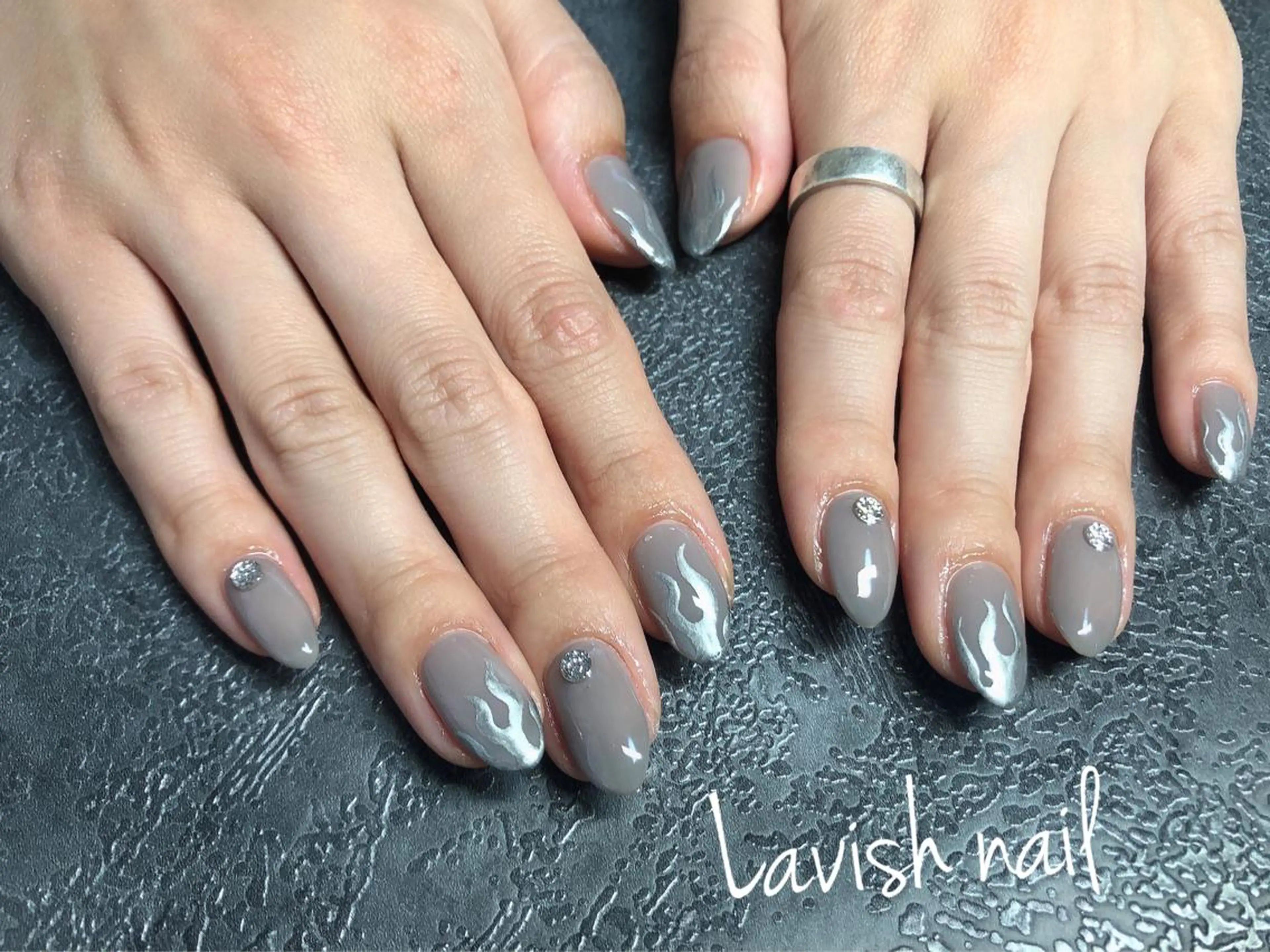 ネイル ハンドネイル Lavish nailのネイルデザイン