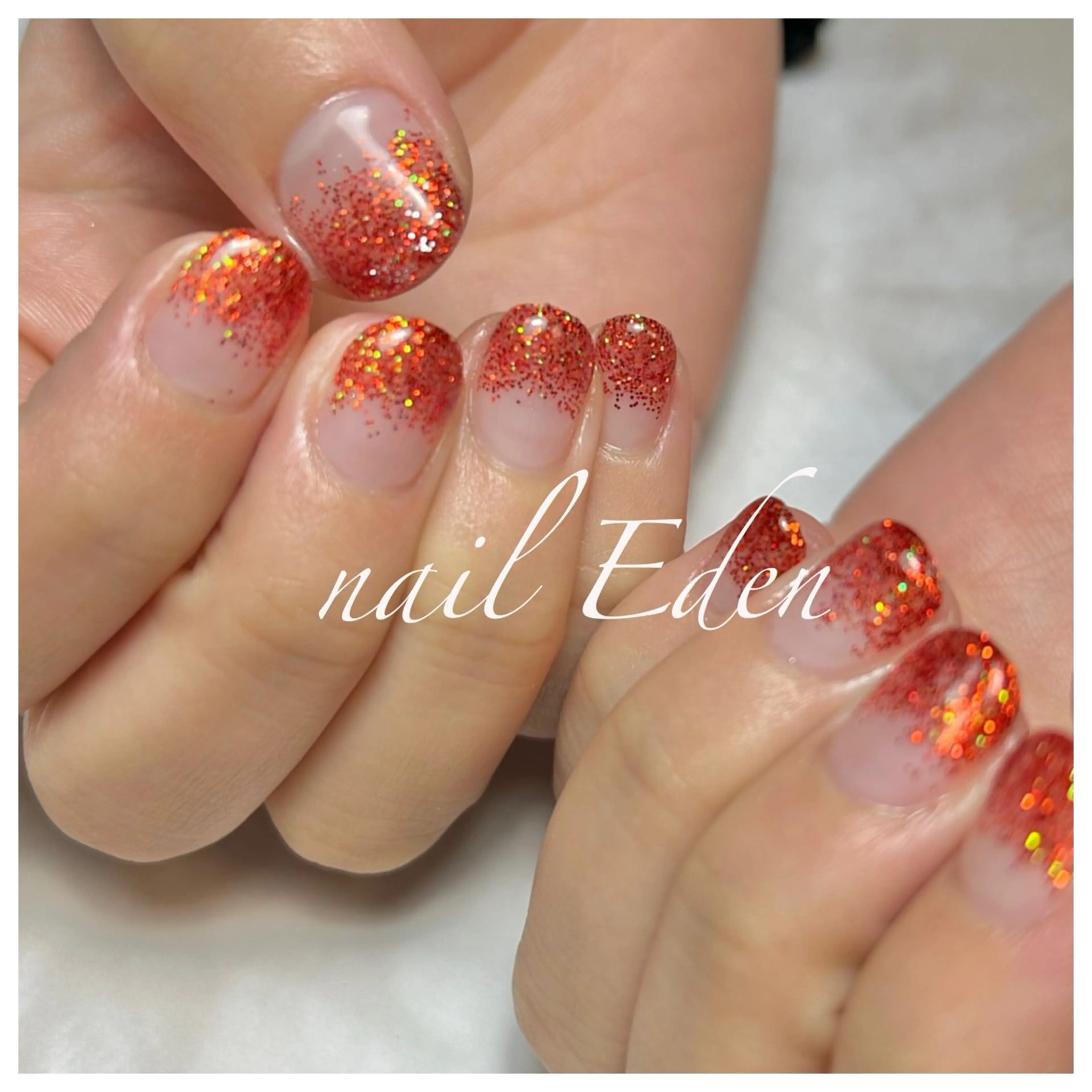 ネイル ラメ(グリッター) 冬ネイル クリスマス Eden　private nail saron所属・Eden ♾️のネイルデザイン