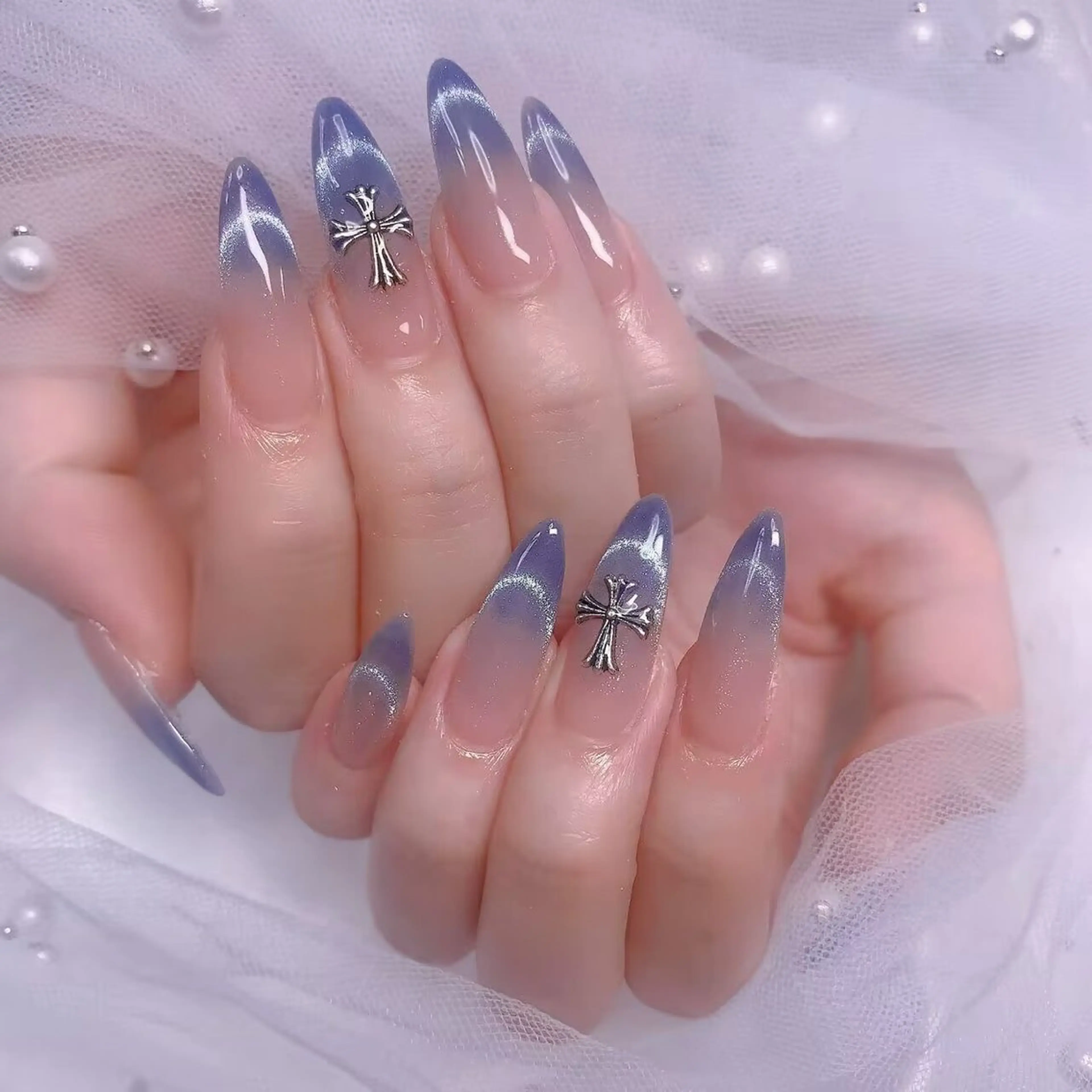 ネイル UMI ネイルサロン新宿のネイルデザイン
