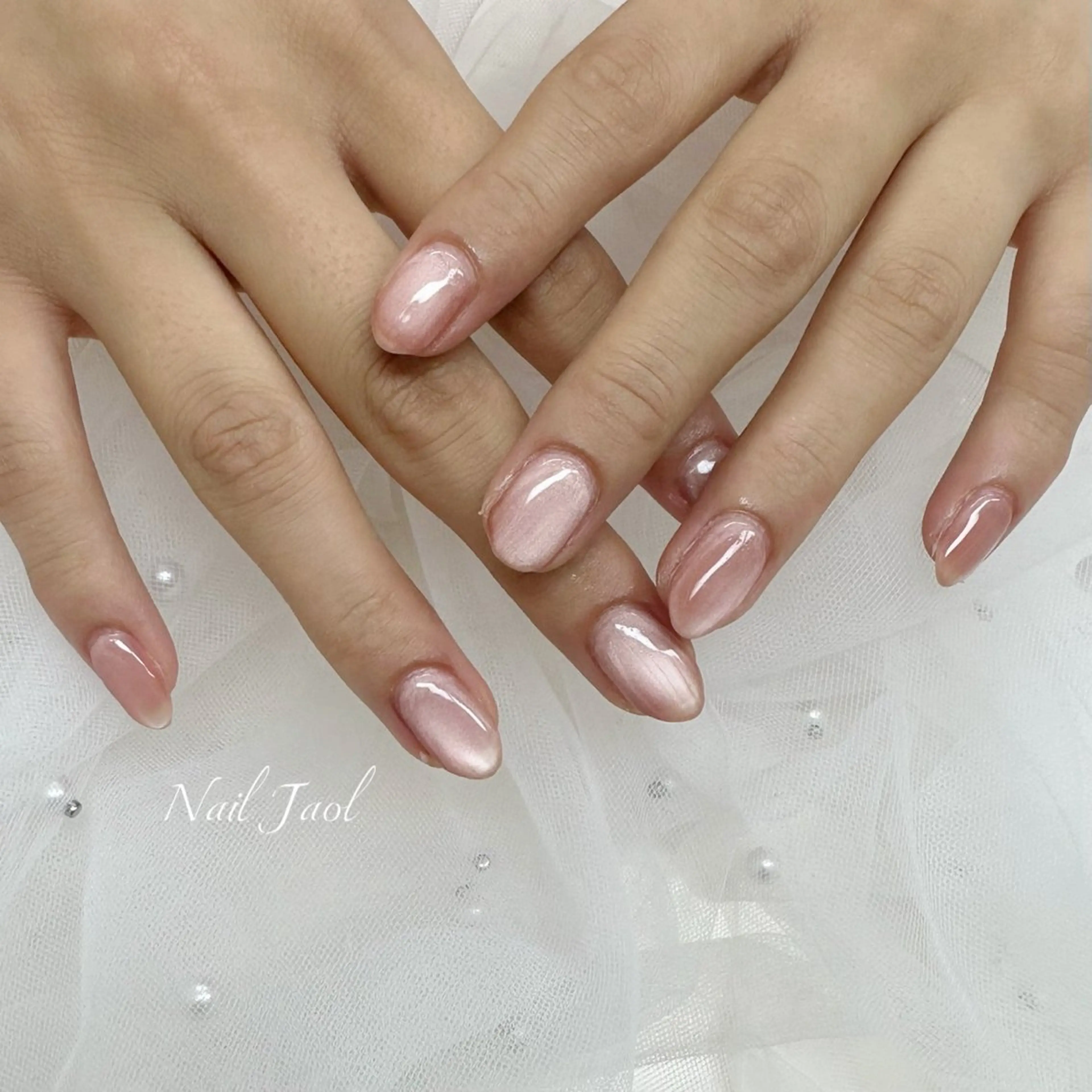 ミディアム ハンドネイル nail jaol池袋店所属・ネイルJaol 池袋のネイルデザイン