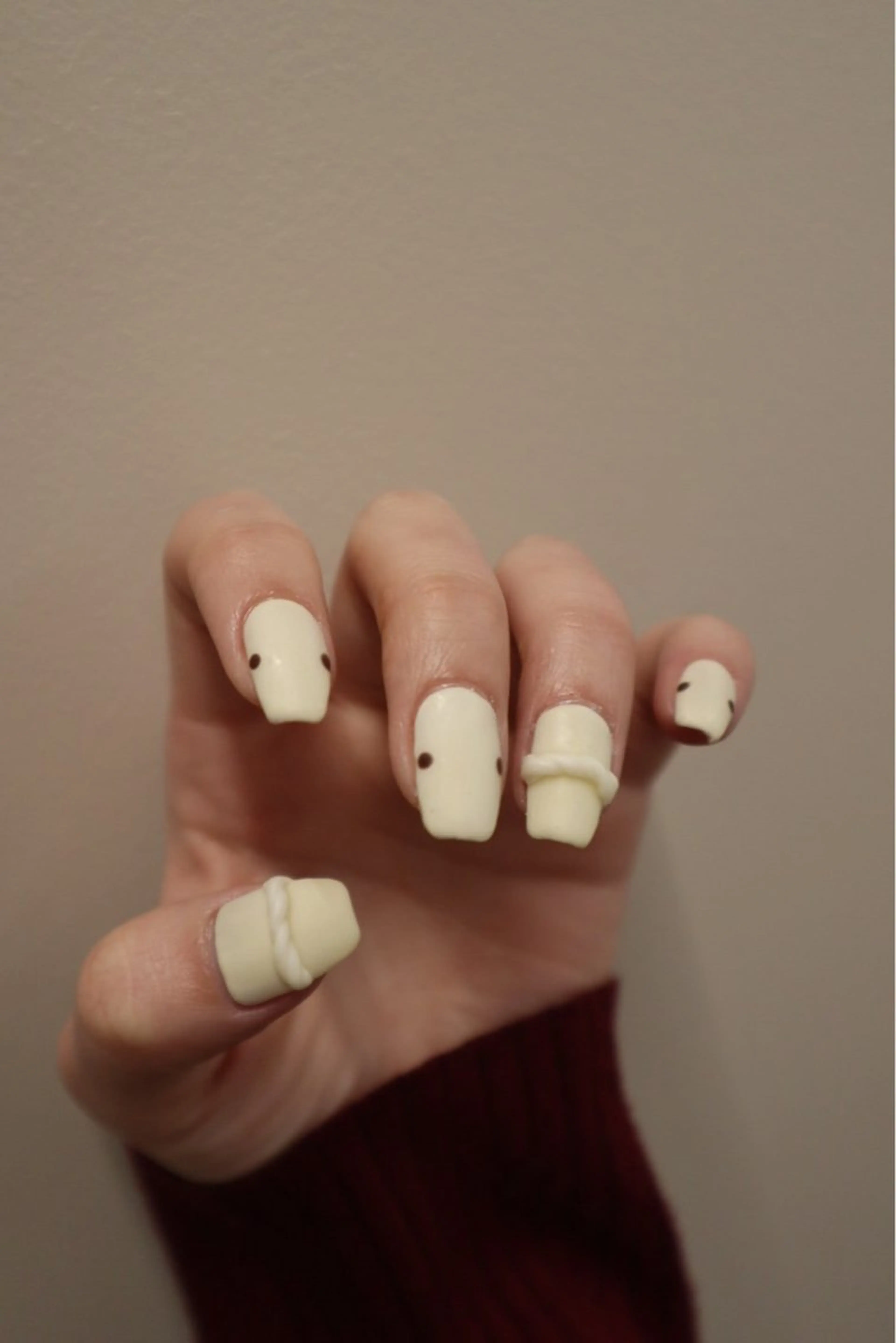ネイル ホワイト ハンドネイル sister  mohawk所属・chika ／ nailのネイルデザイン