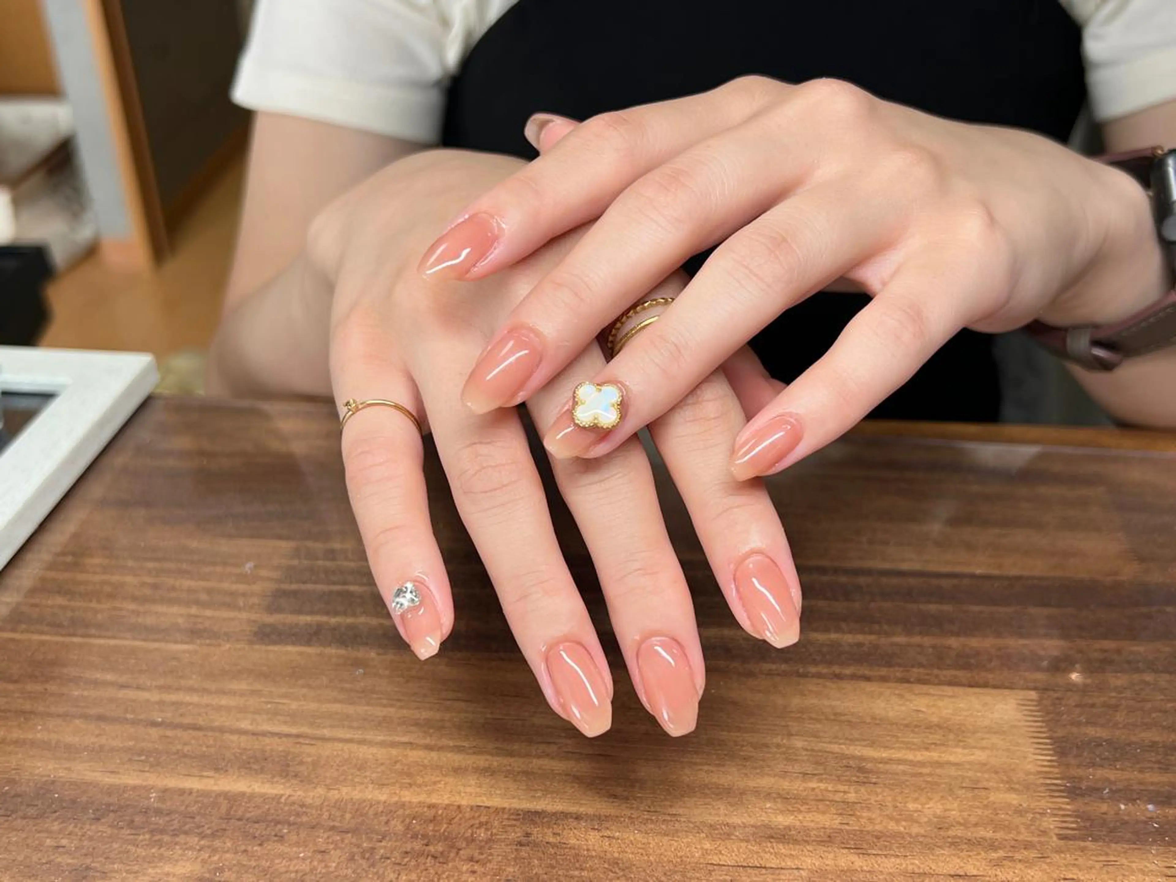 ネイル lucky nail 歌舞伎町のネイルデザイン