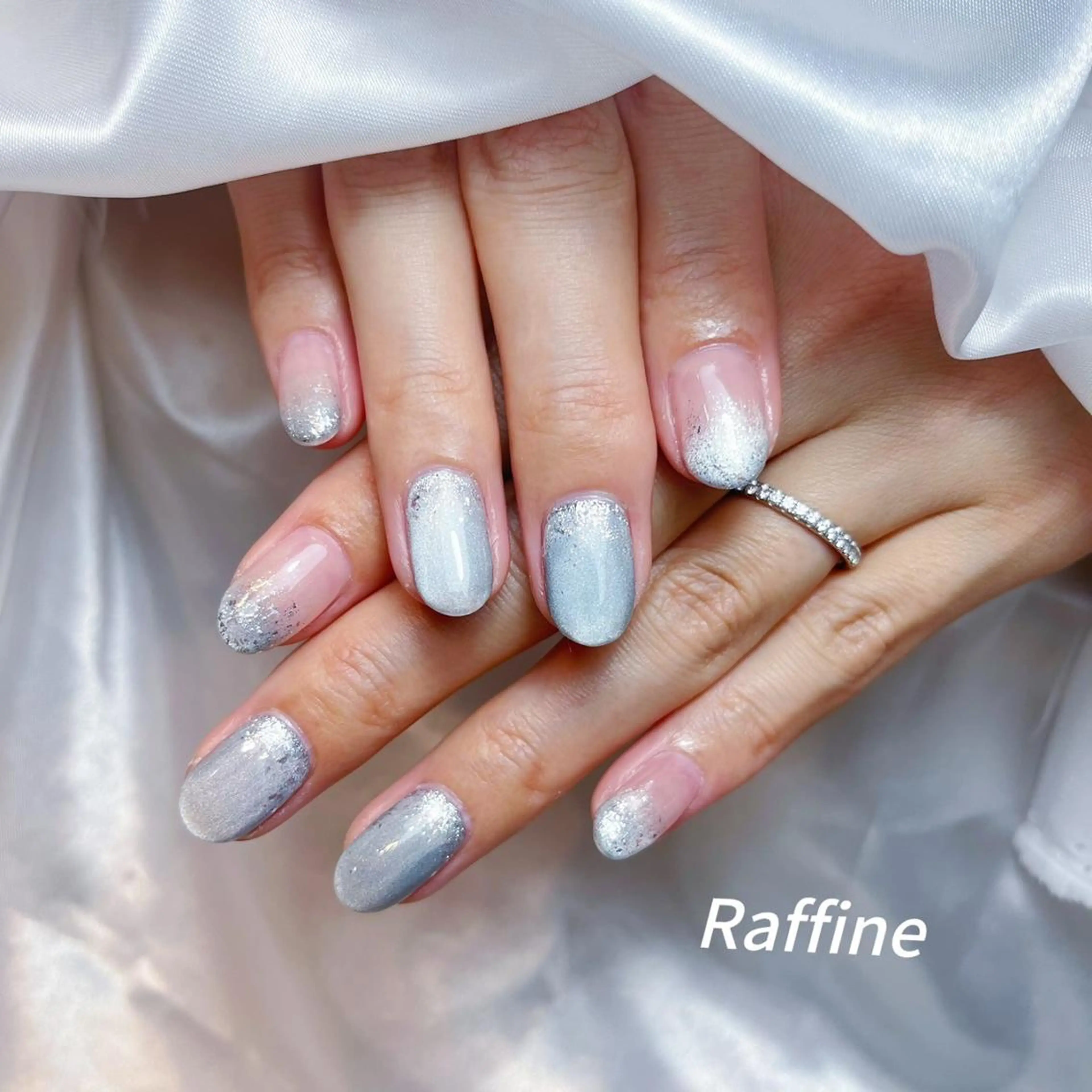ネイル ラメ(グリッター) ハンドネイル RAFFINE haru🦋🩵のネイルデザイン