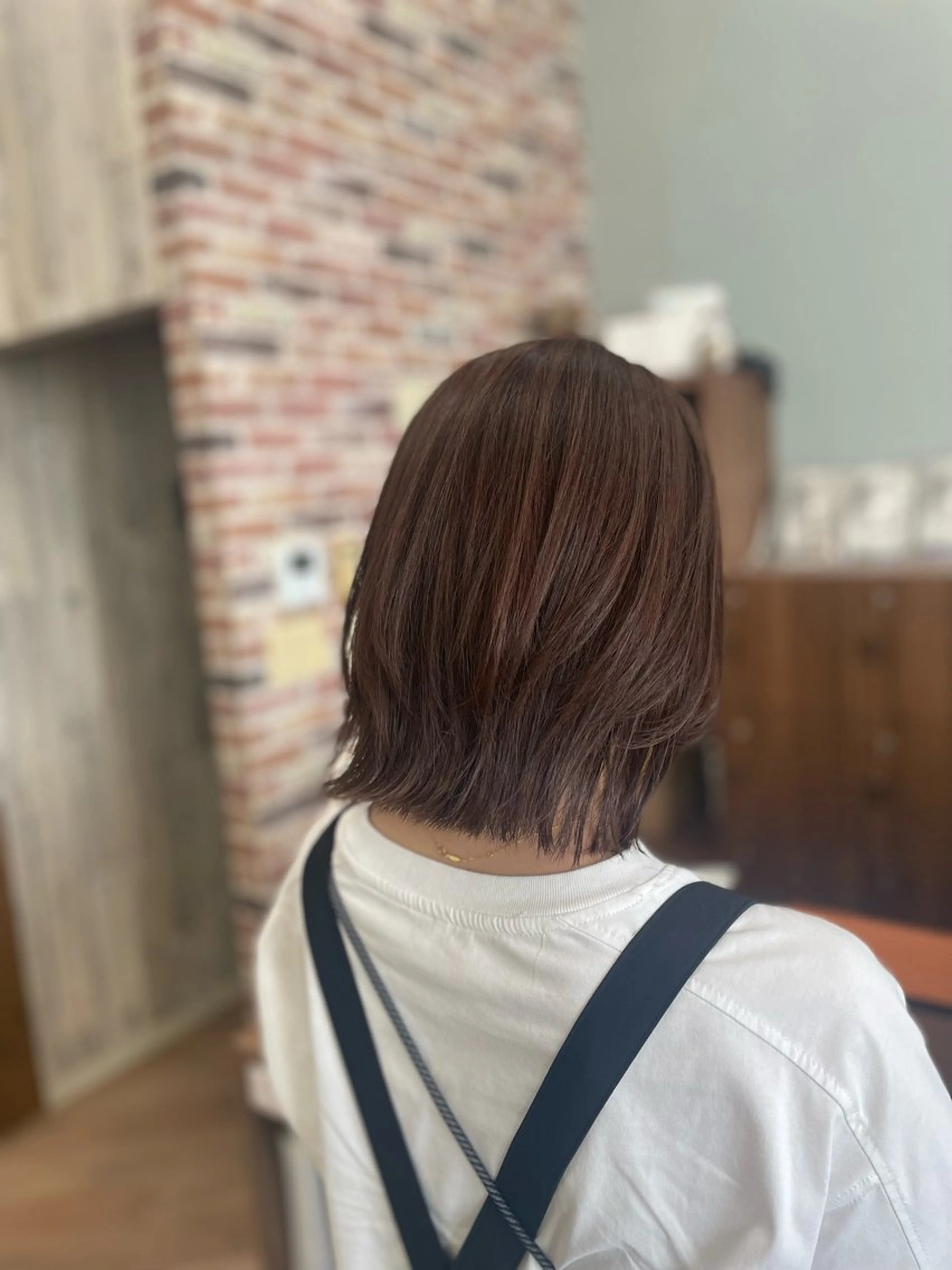 ミディアム レイヤーカット カット シミズ カエデ🍁のヘアスタイル