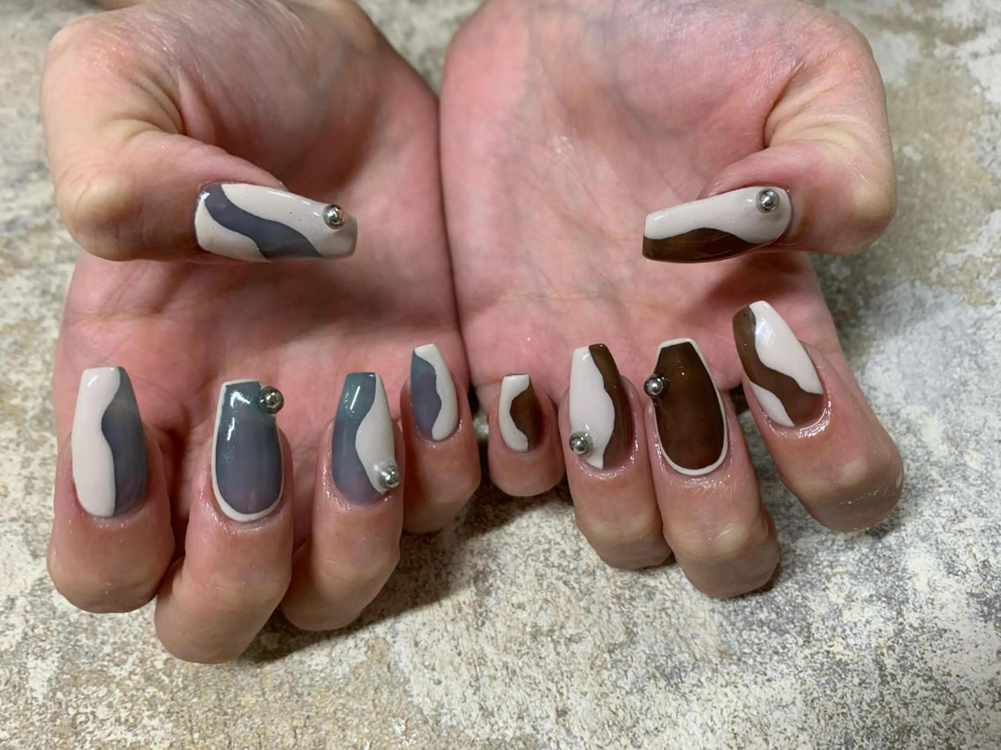 セミロング ハンドネイル ハンドケア Kono Nanamiのネイルデザイン