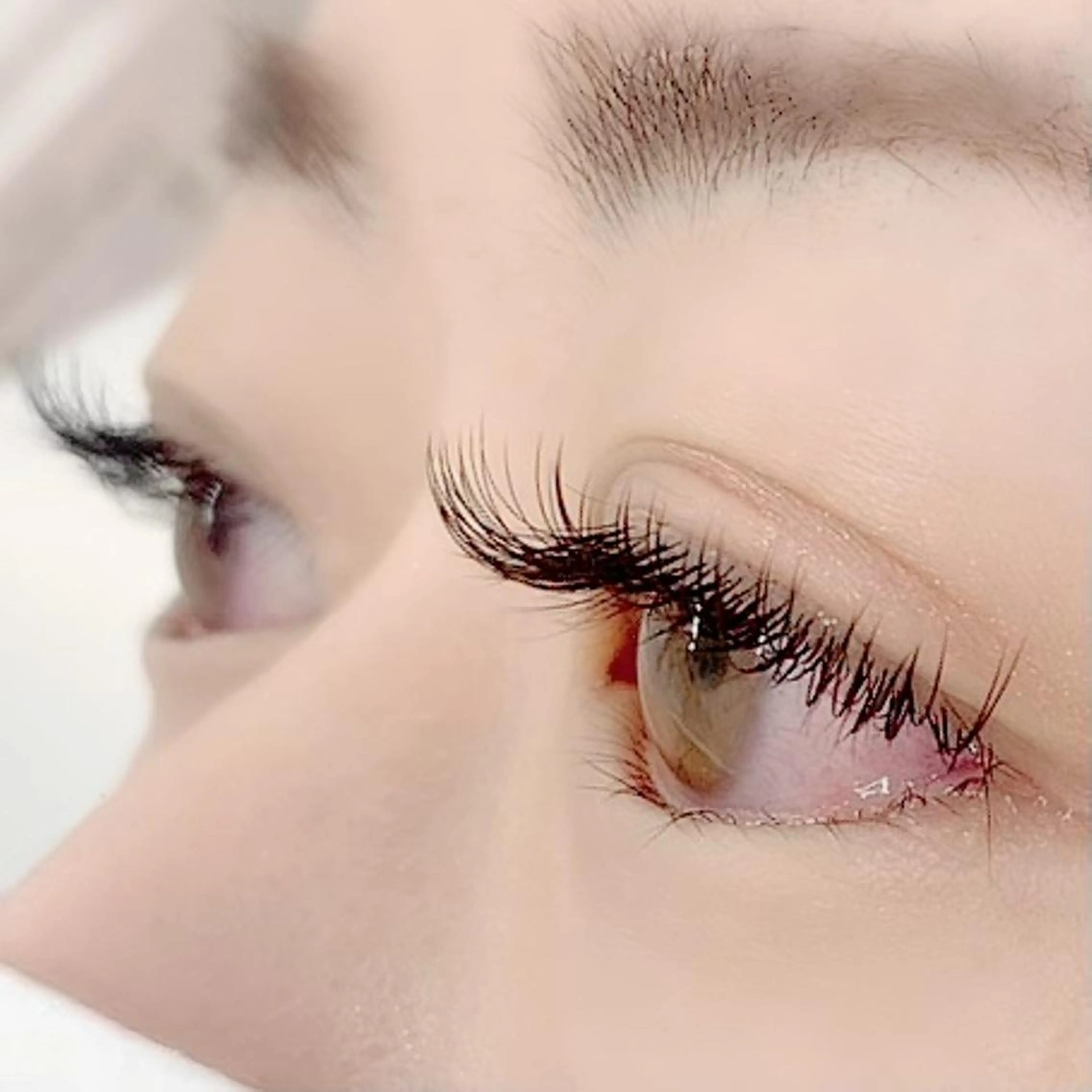 マツエク・マツパ フラットラッシュ BellFlower Aki（眉・まつげ）のマツエク・マツパデザイン