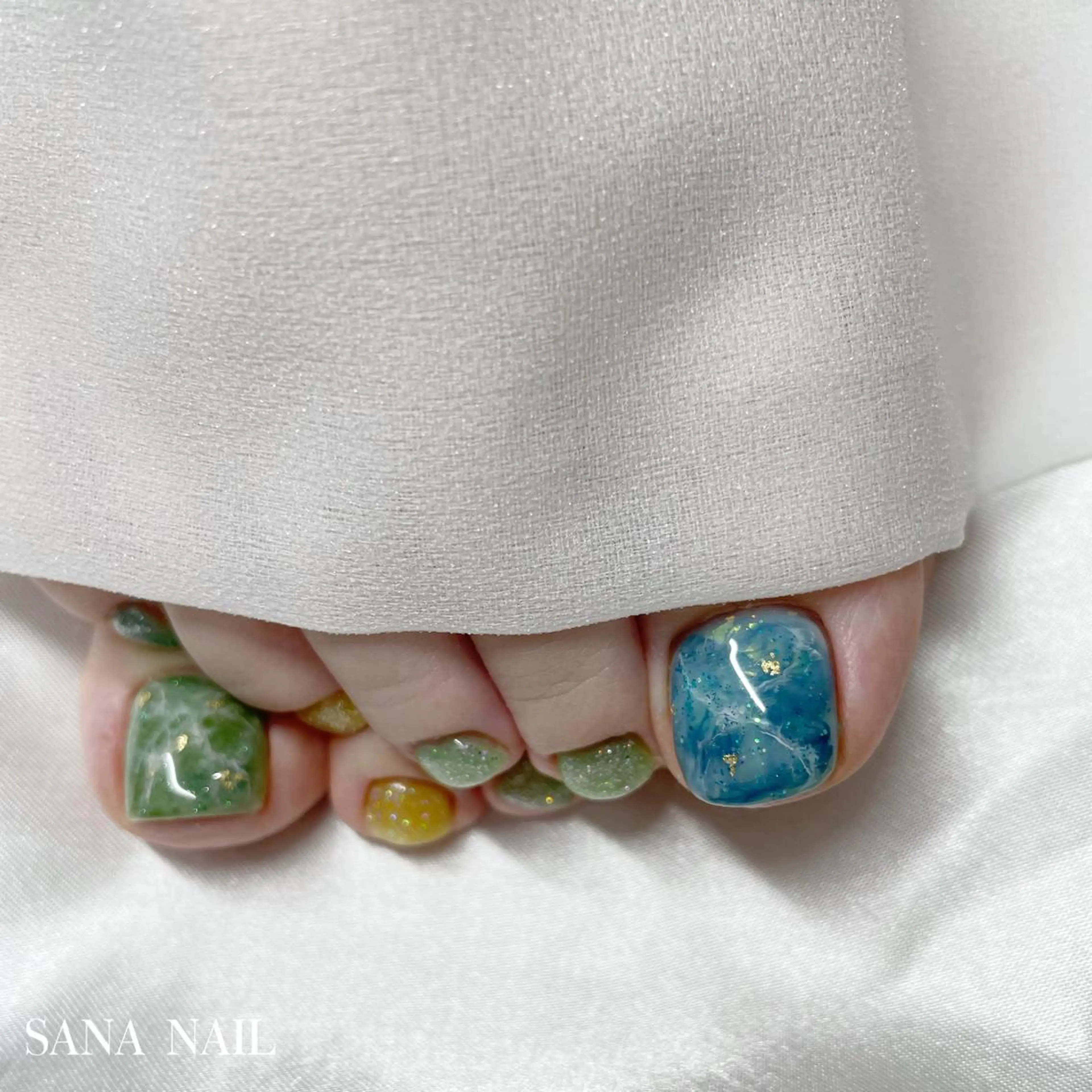 ネイル フットネイル nailsalon SANANAILのネイルデザイン