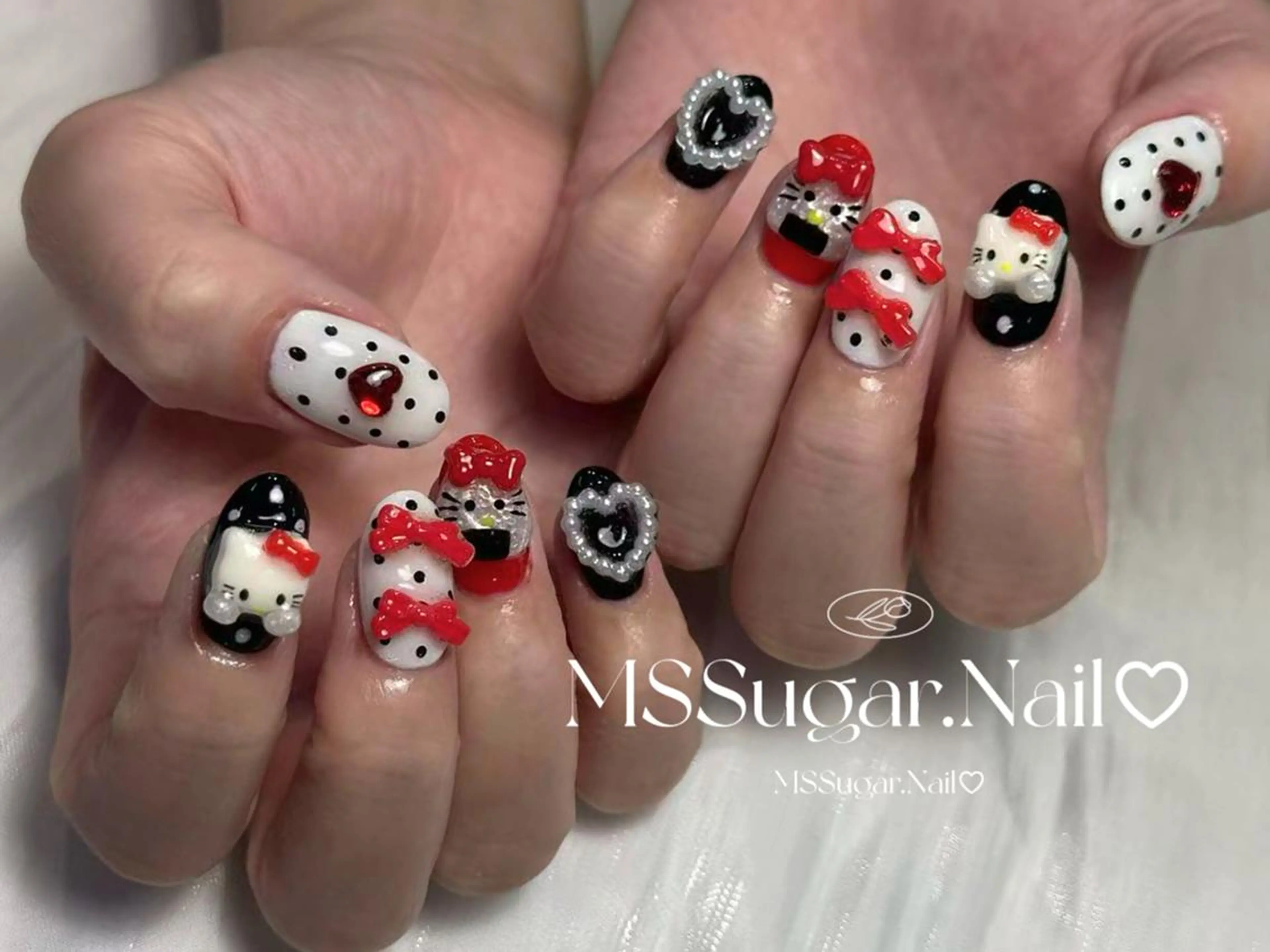 ネイル ハロウィン ロングネイル マグネットネイル スカルプネイル ネイルチップ ハンドネイル Mss ミサキのネイルデザイン