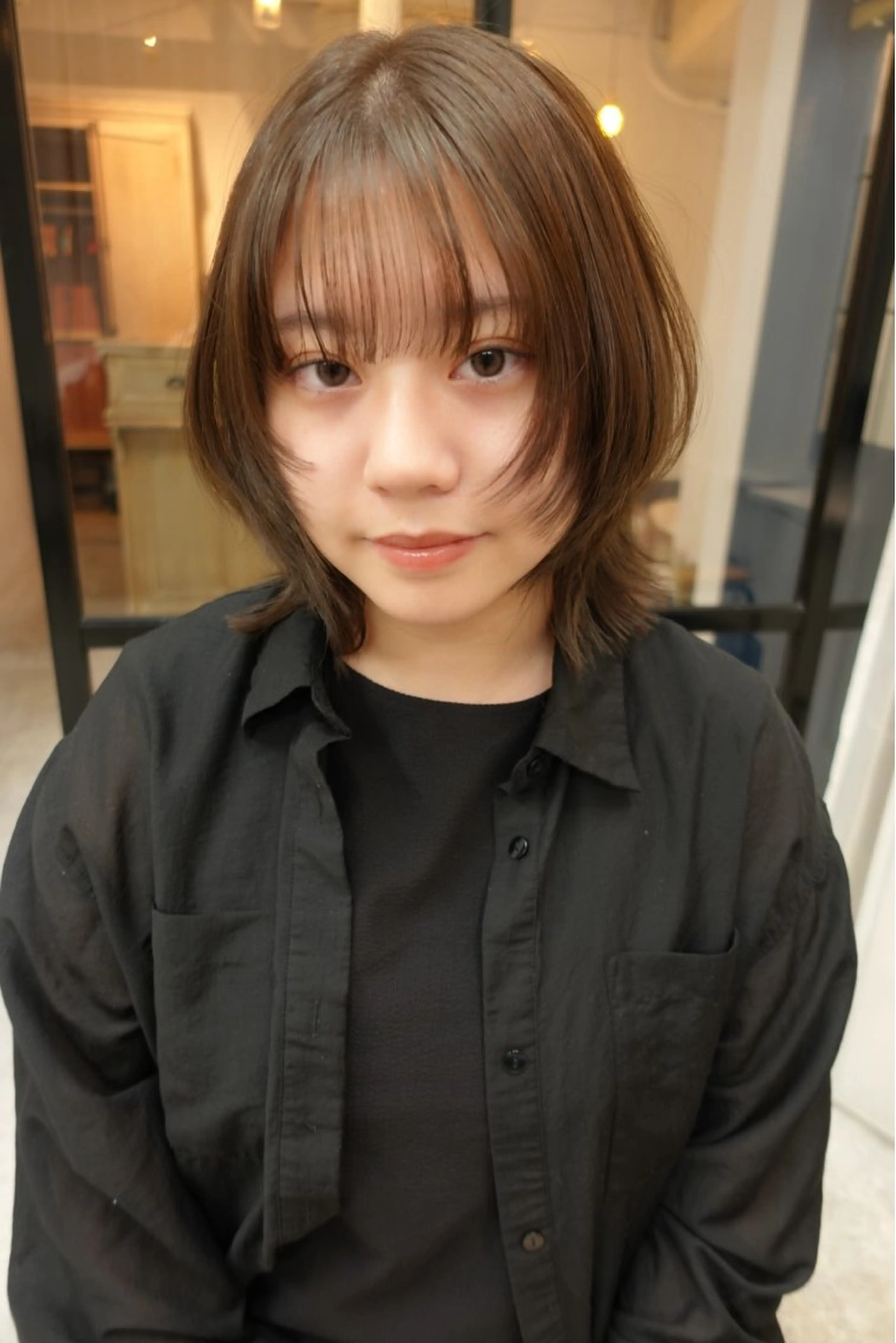 ミディアム 伸ばしかけ 柴田 美育のヘアスタイル