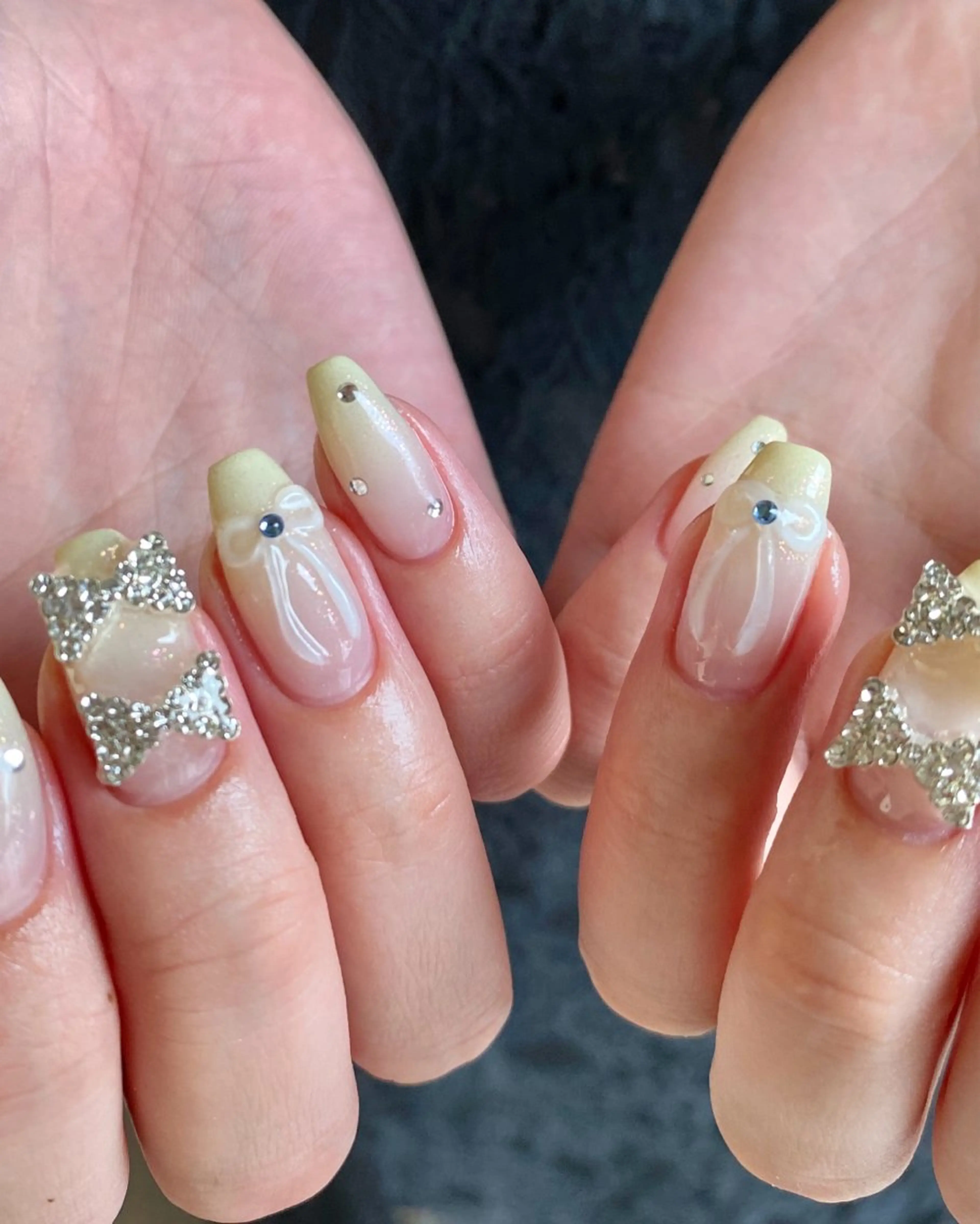 ネイル カジュアル チークネイル フットネイル フレンチネイル ジェルネイル ゆず Nail Salonのネイルデザイン