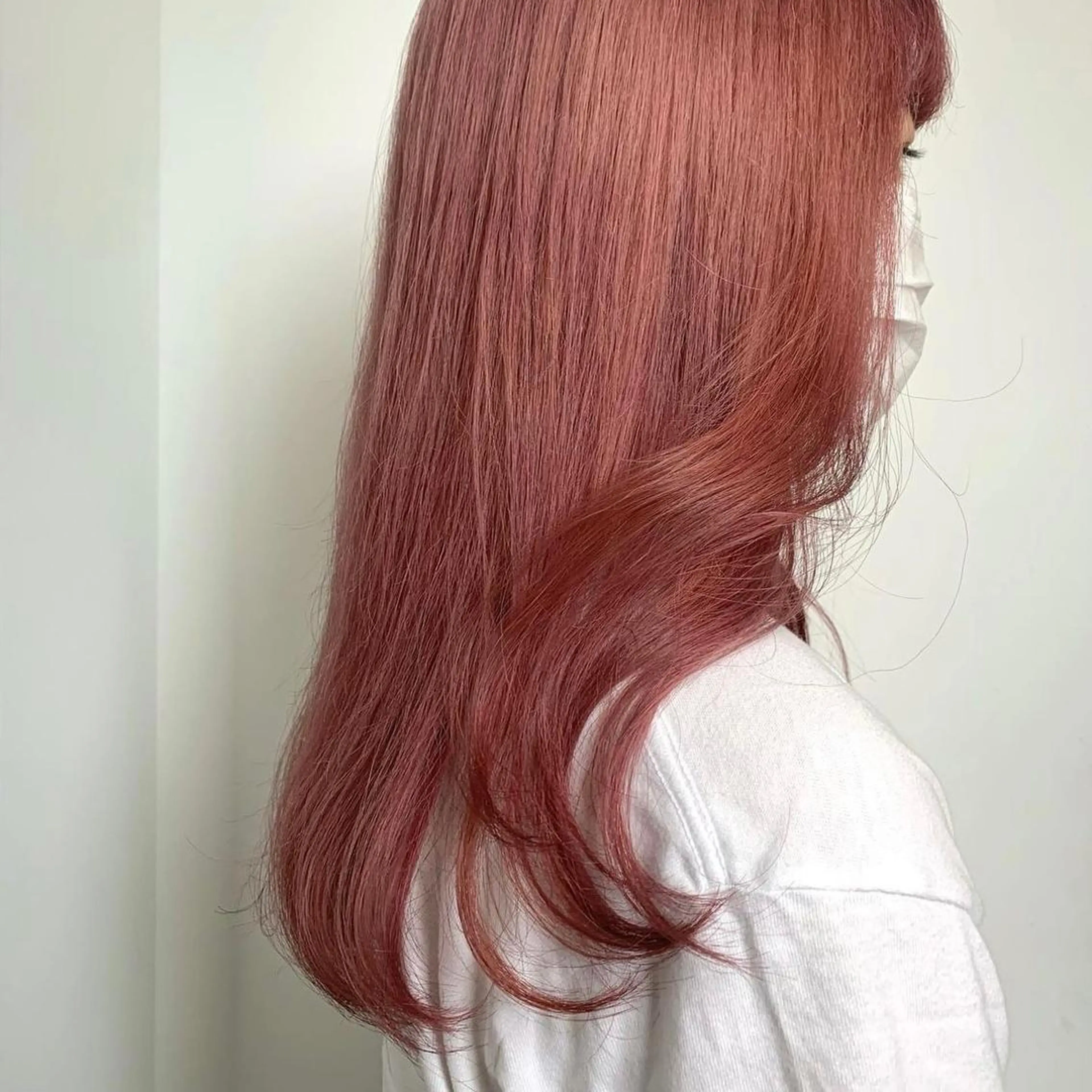 セミロング カラー ベージュカラー ピンクカラー ピンクベージュ 韓国 /男女🆗 細江　美紅のヘアスタイル