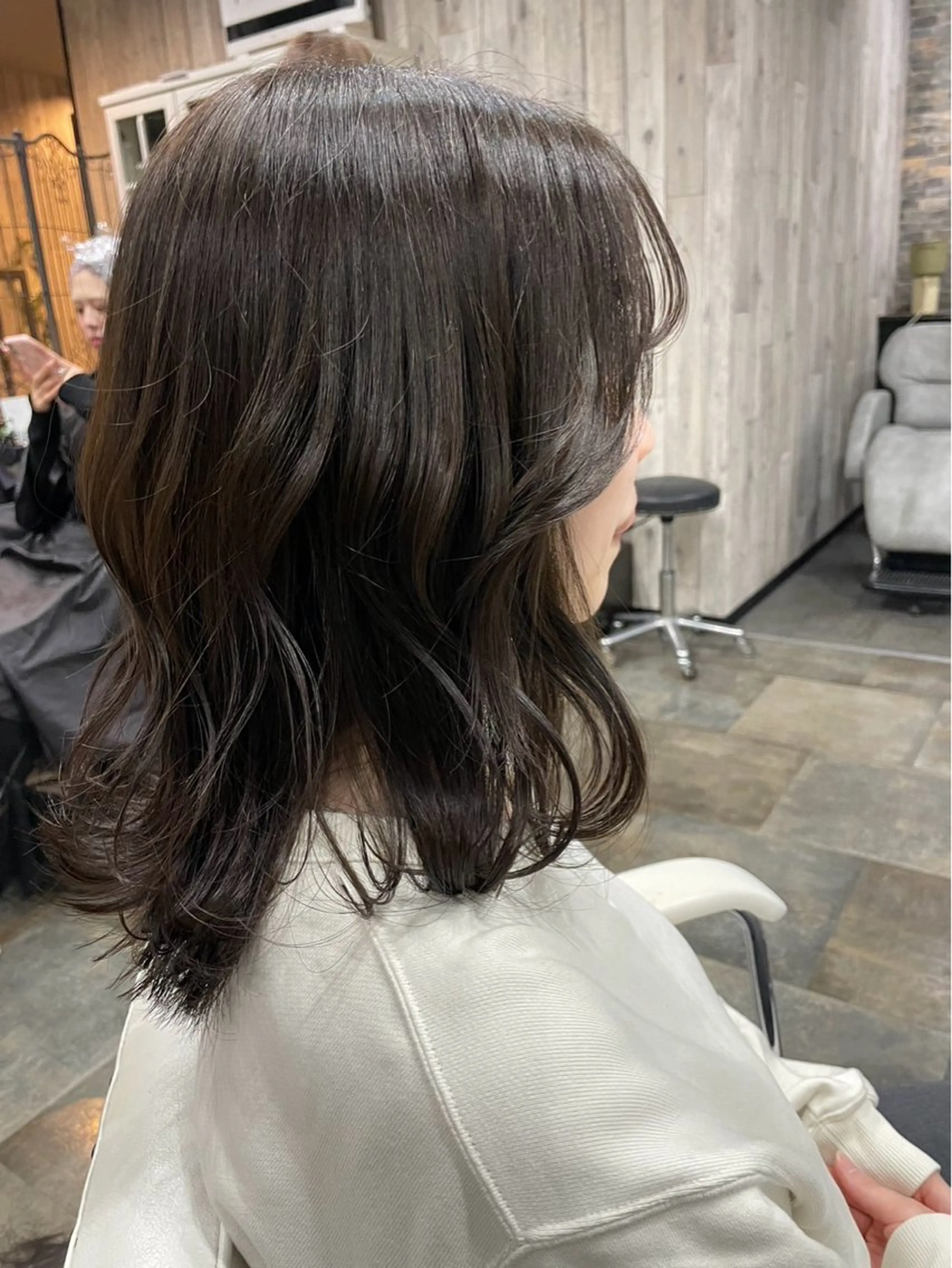 ミディアム ボブレイヤー ミディアムパーマ ミストバング ボブ ハイライト カット ヘアカラー トリートメント The Apartment of Solon Citta 船橋609所属・髪質改善/美髪/個室 /マンツーマン/ハラのヘアスタイル