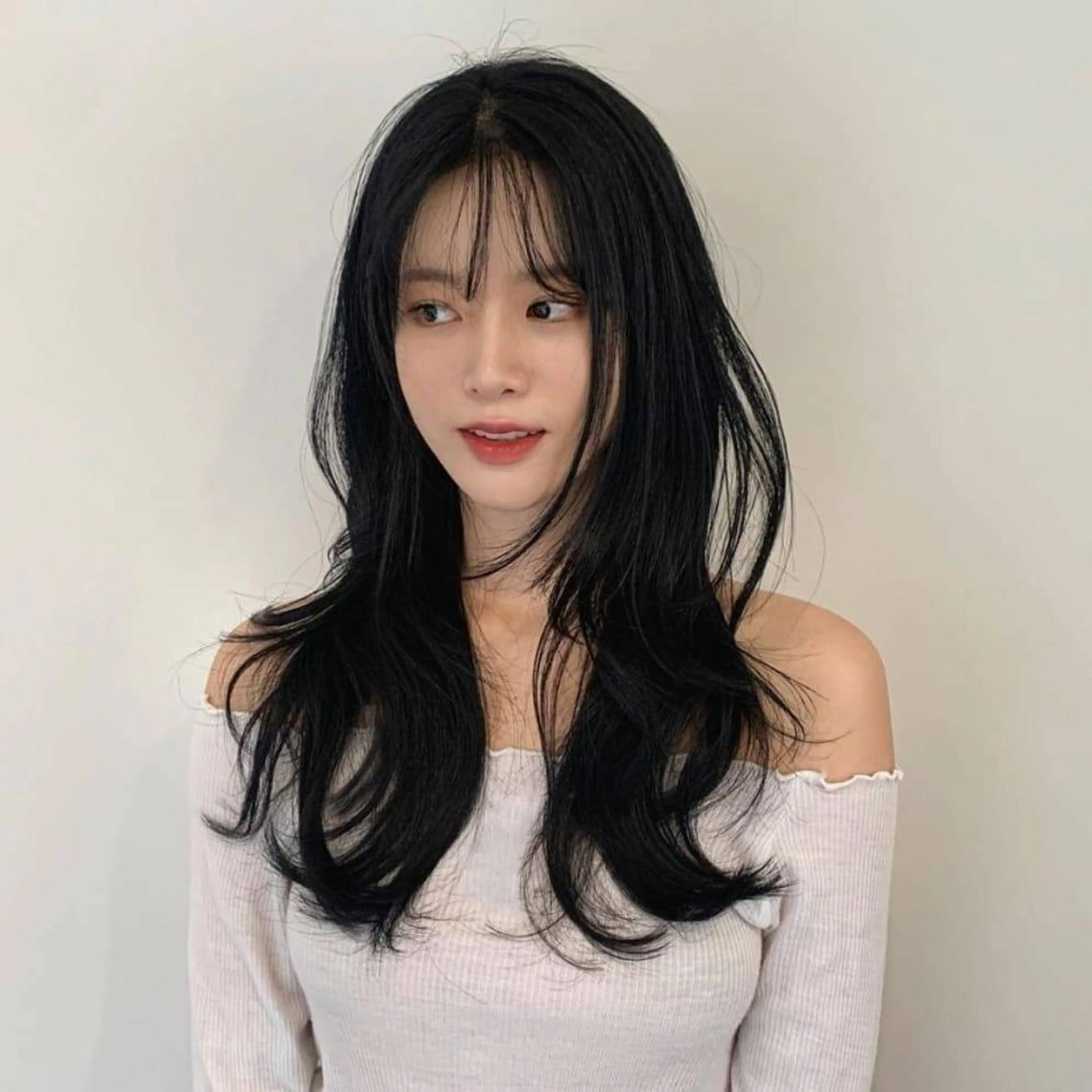 セミロング 韓国特化🇰🇷 エクステのヘアスタイル
