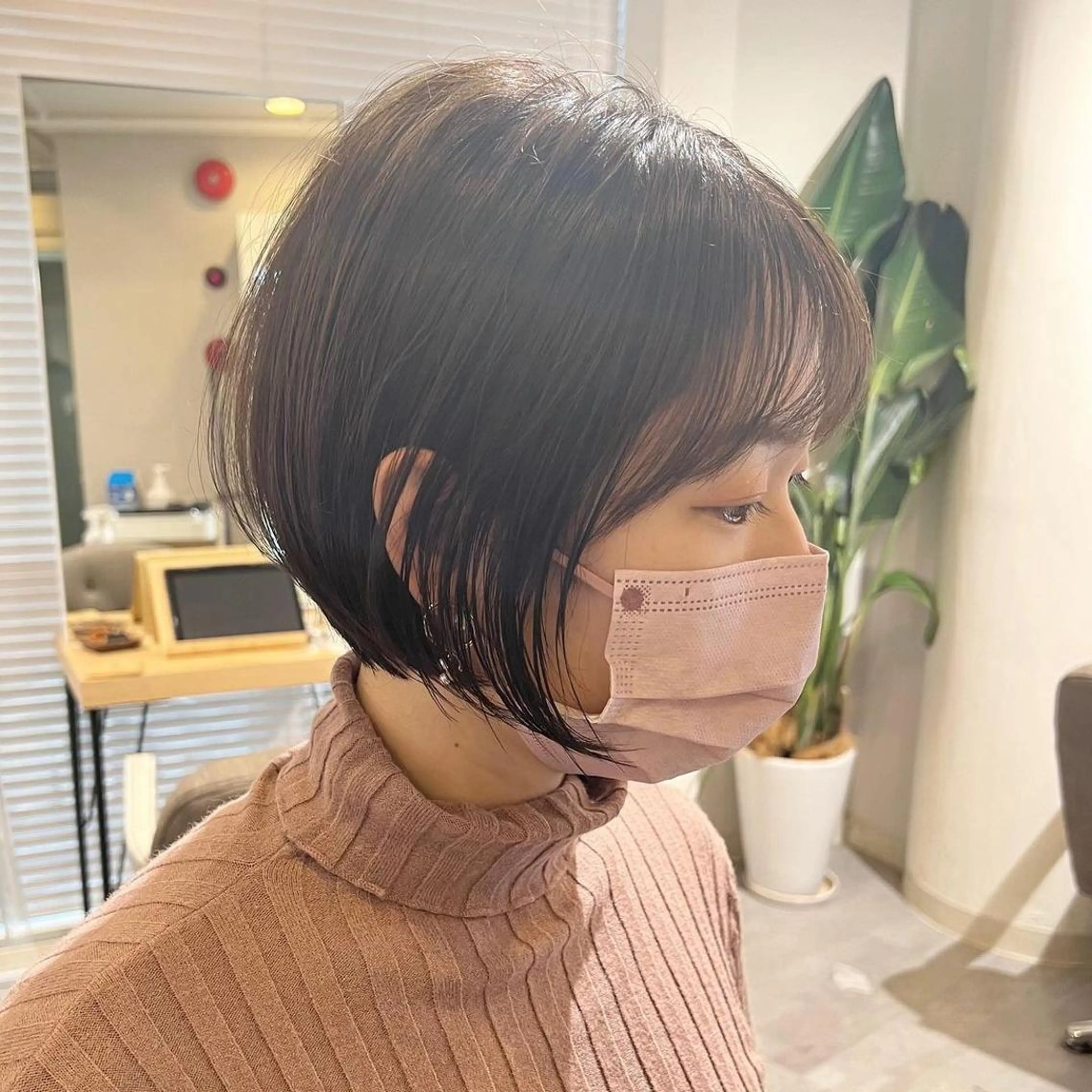 ショート カラー ブリーチ、髪質改善 Noe心斎橋店のヘアスタイル