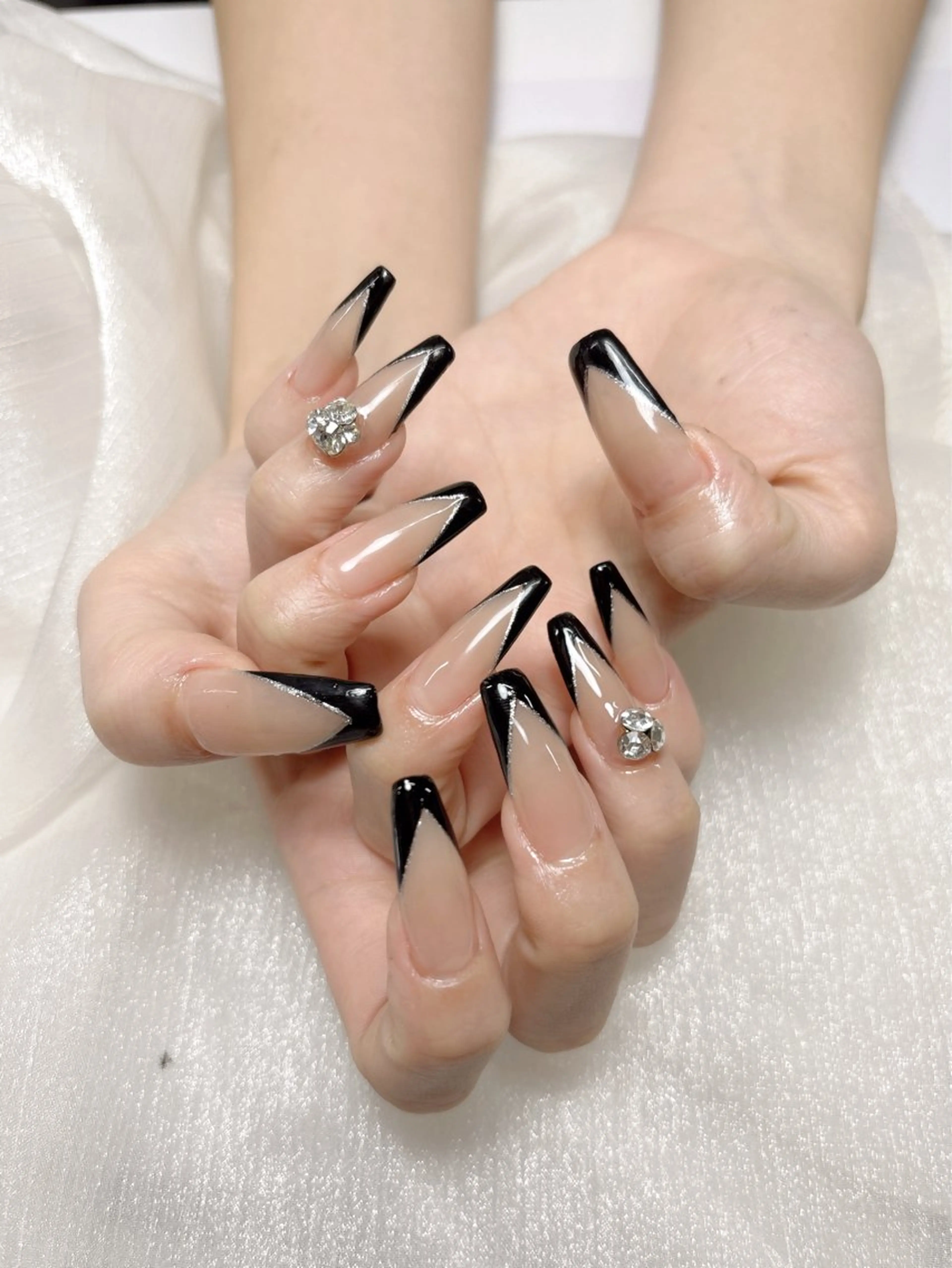ネイル W&nail  slon所属・W·mai nail 関内のネイルデザイン