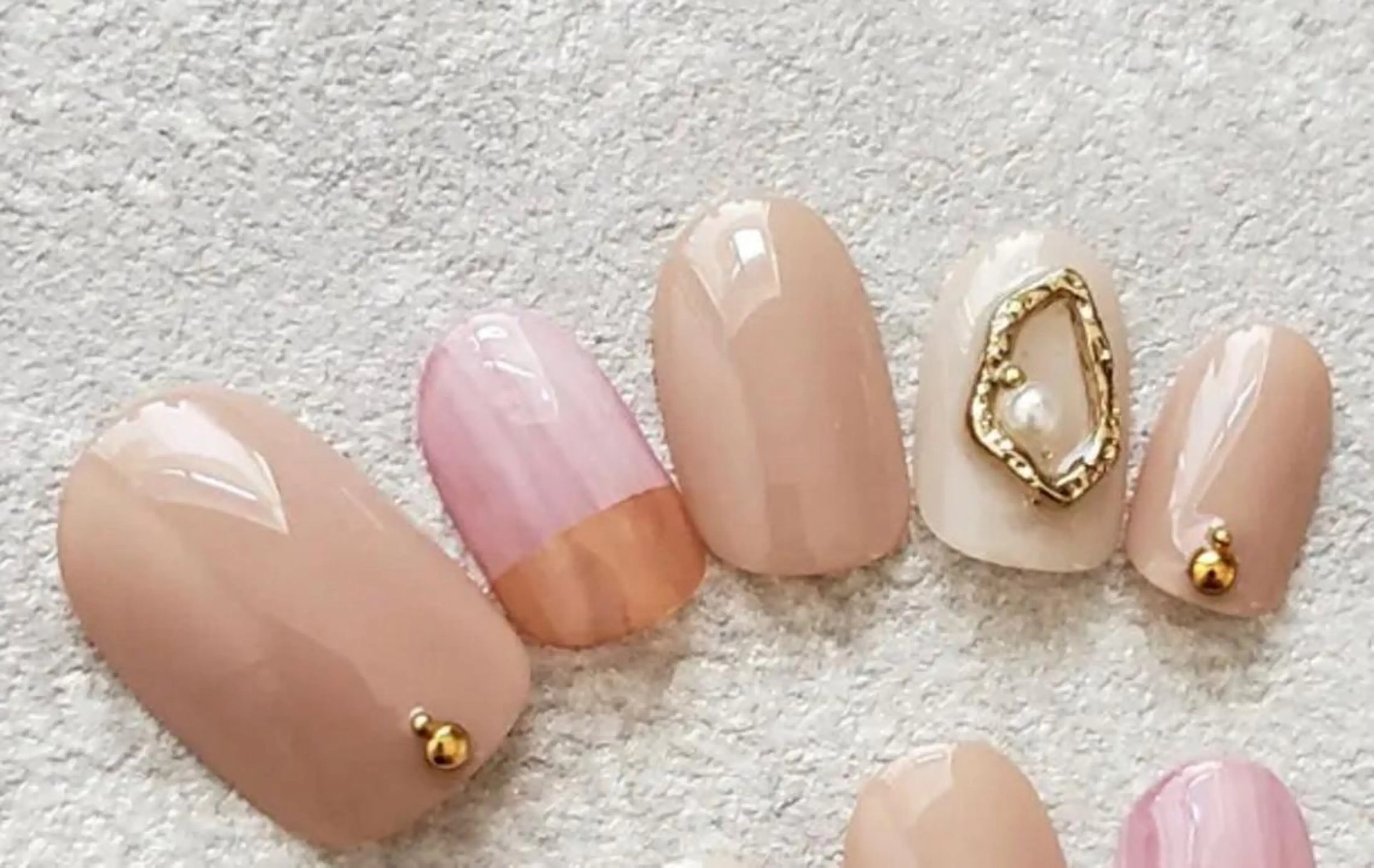 ネイル ハンドネイル ゲン レイカのネイルデザイン