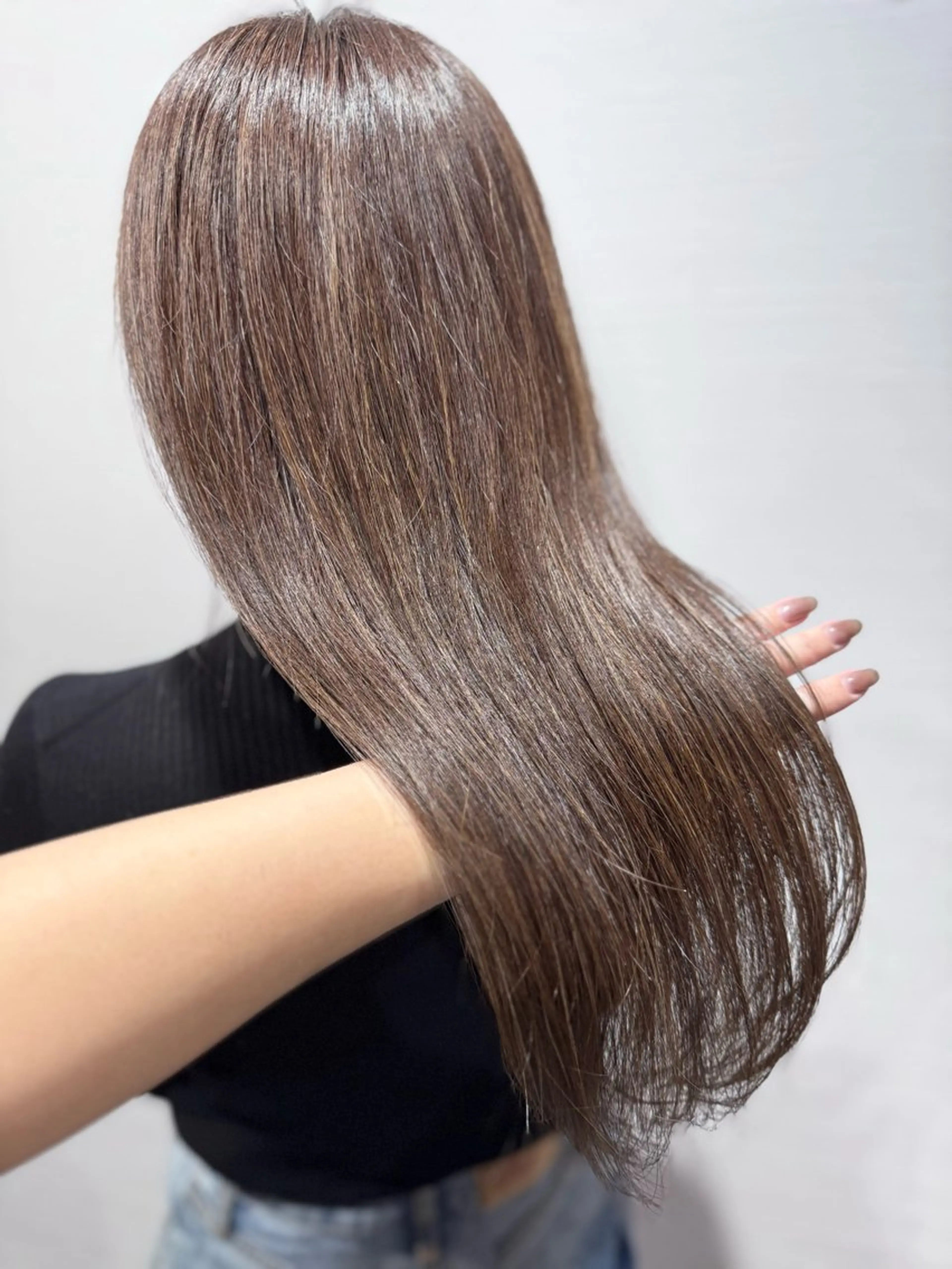 ロング カラー カット ヘアカラー 箕畑 麗菜のヘアスタイル