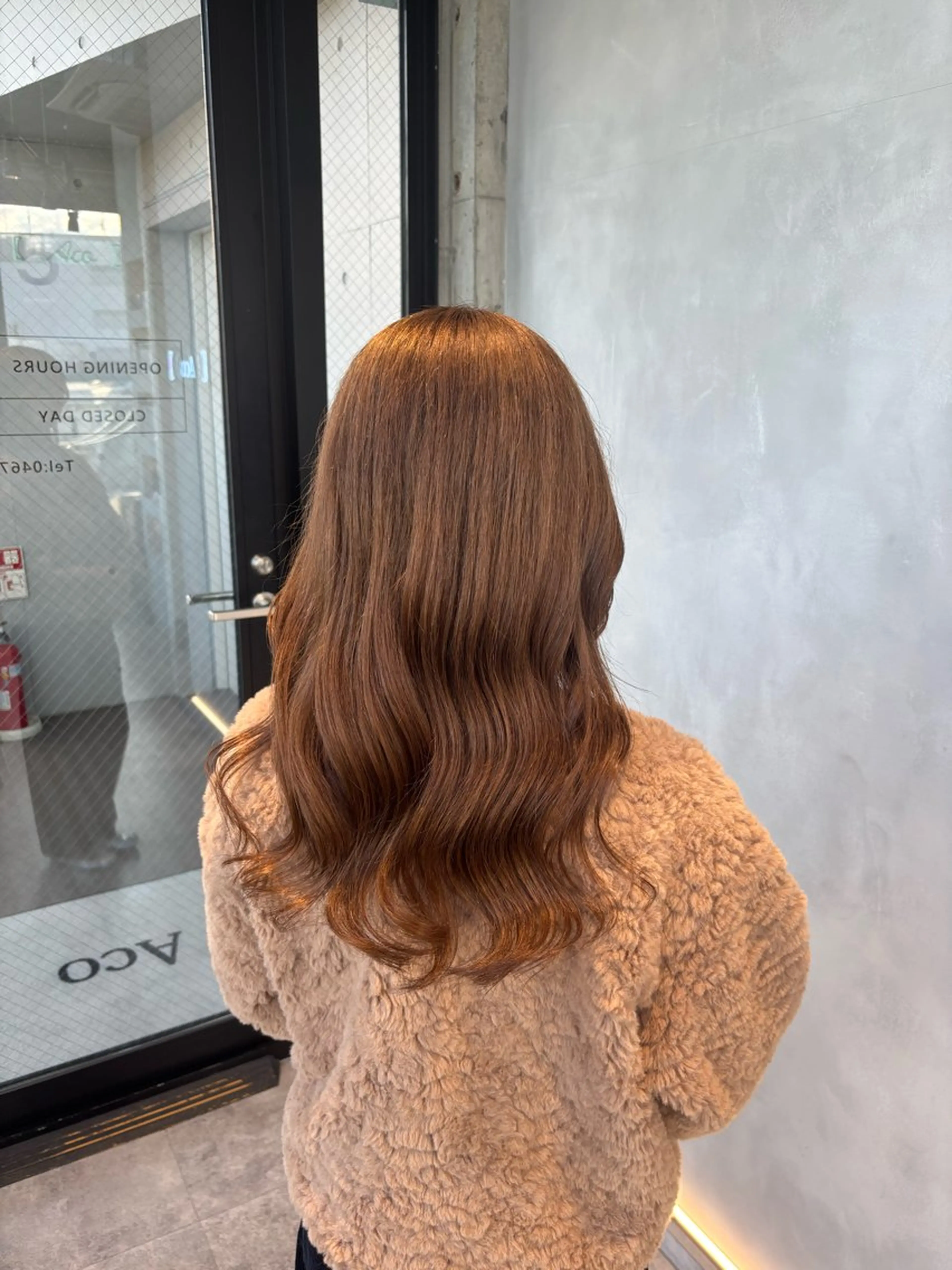 カラー ブリーチ ダブルカラー ブリーチなしカラー ヘアカラー トリートメント 暖色/ハイトーン/ カラー/HBLのヘアスタイル