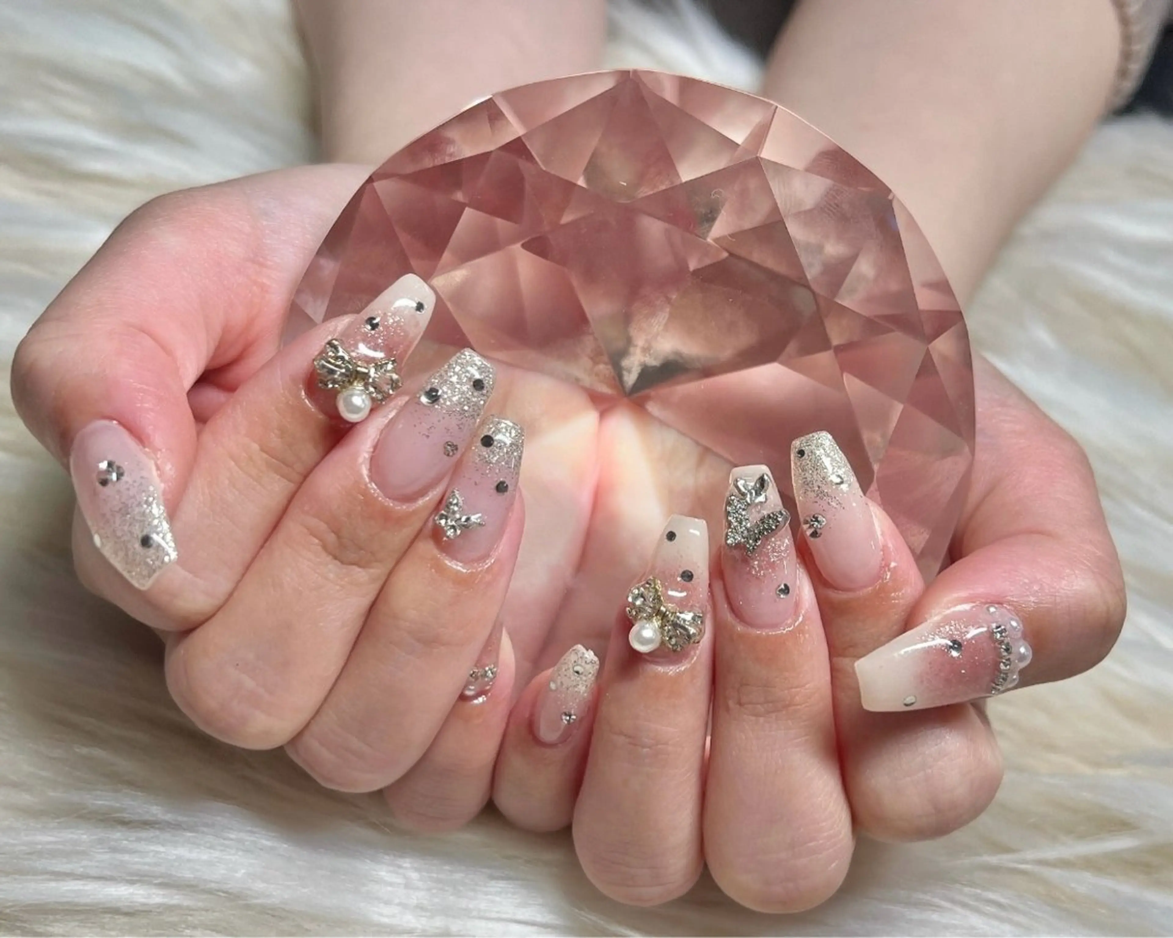 ネイル 長さ出し フレンチネイル ジェルネイル グラデーション 韓国ネイル ハンドネイル Nail&eye Belire 新宿のネイルデザイン