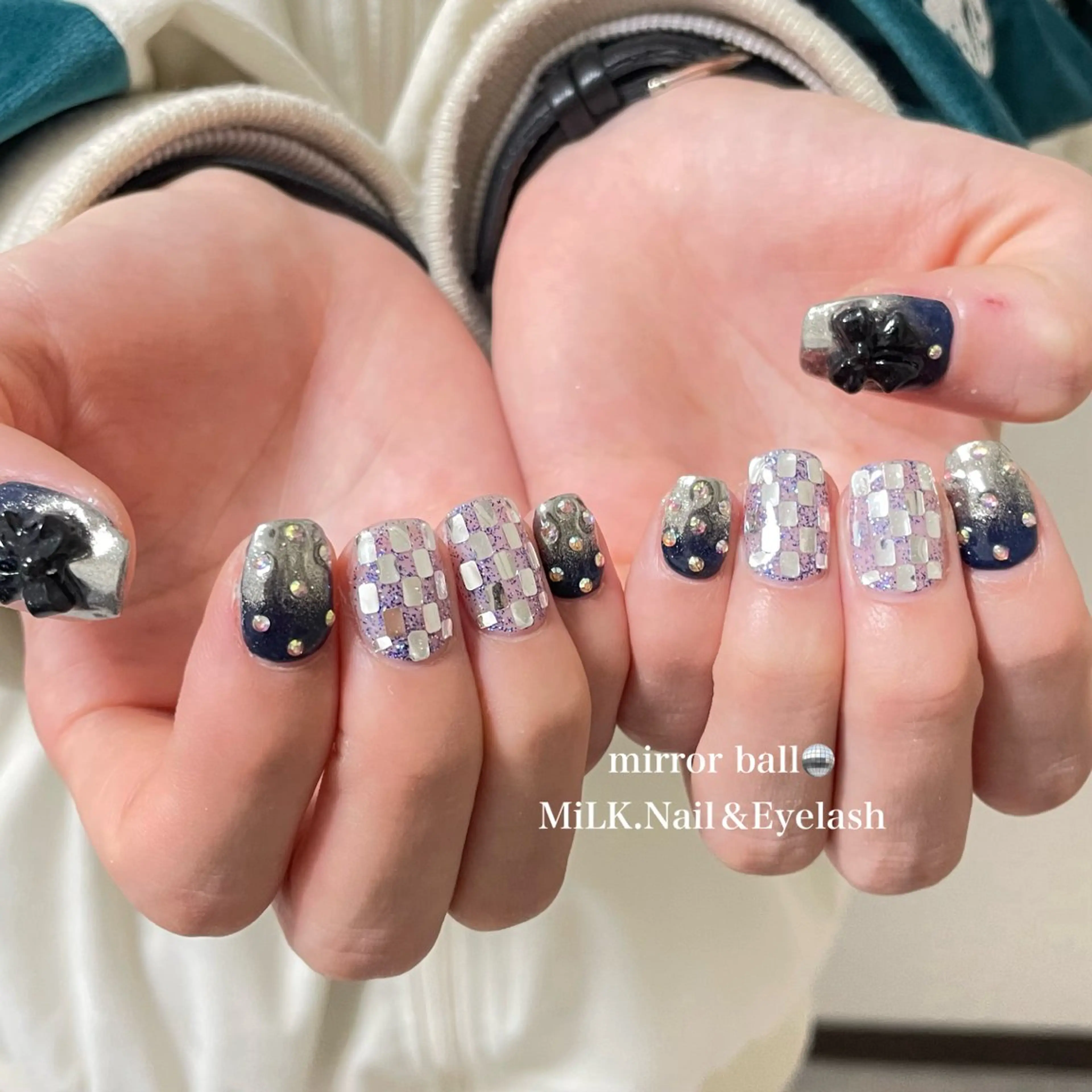 ネイル ゴールド ハンドネイル MiLK. Nail&Eyelash所属・MiLK. wakaのマツエク・マツパデザイン