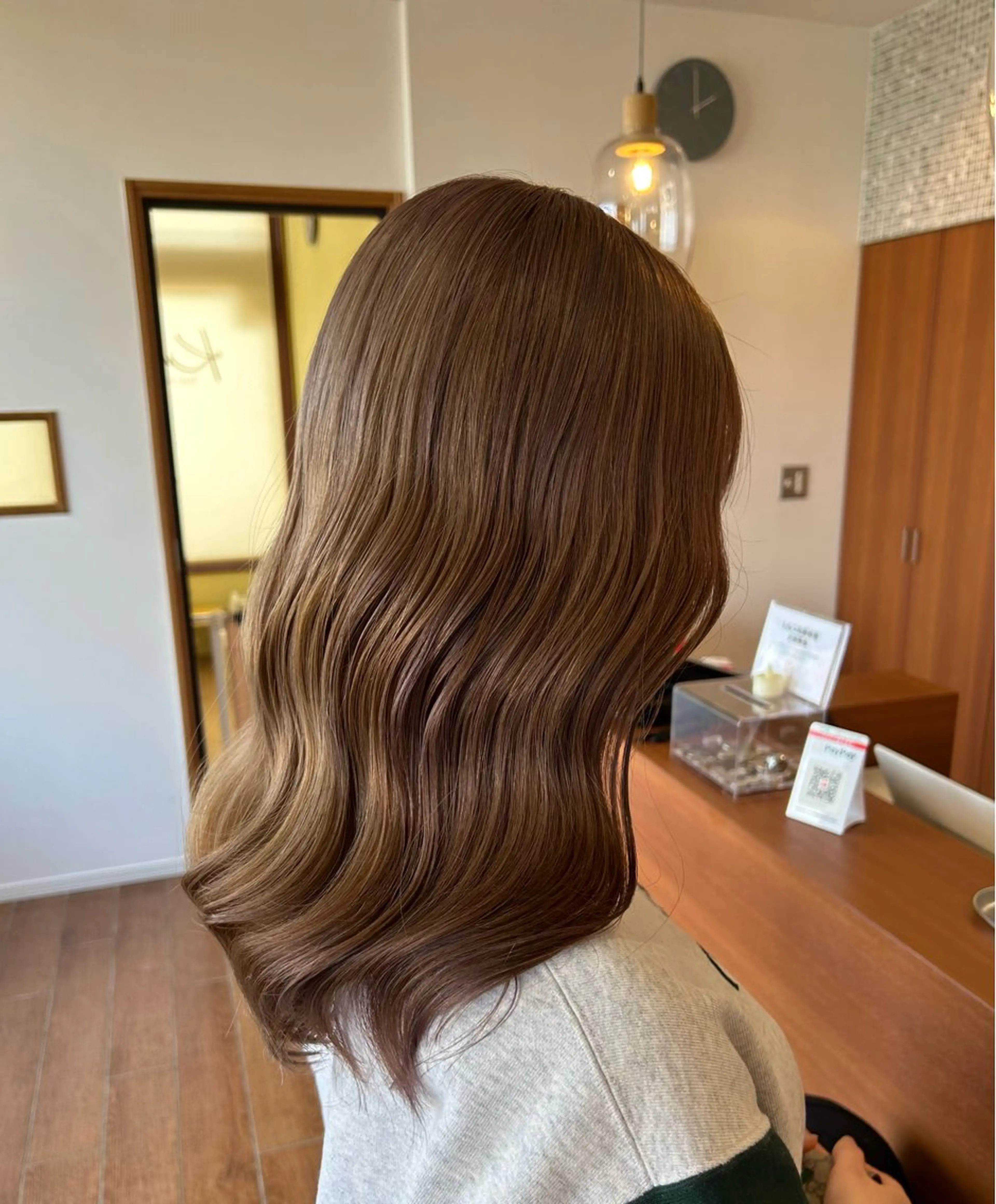 ミディアム カラー ベージュカラー ヨシンモリ 韓国風ヘア トップスタイリスト 林すずかのヘアスタイル
