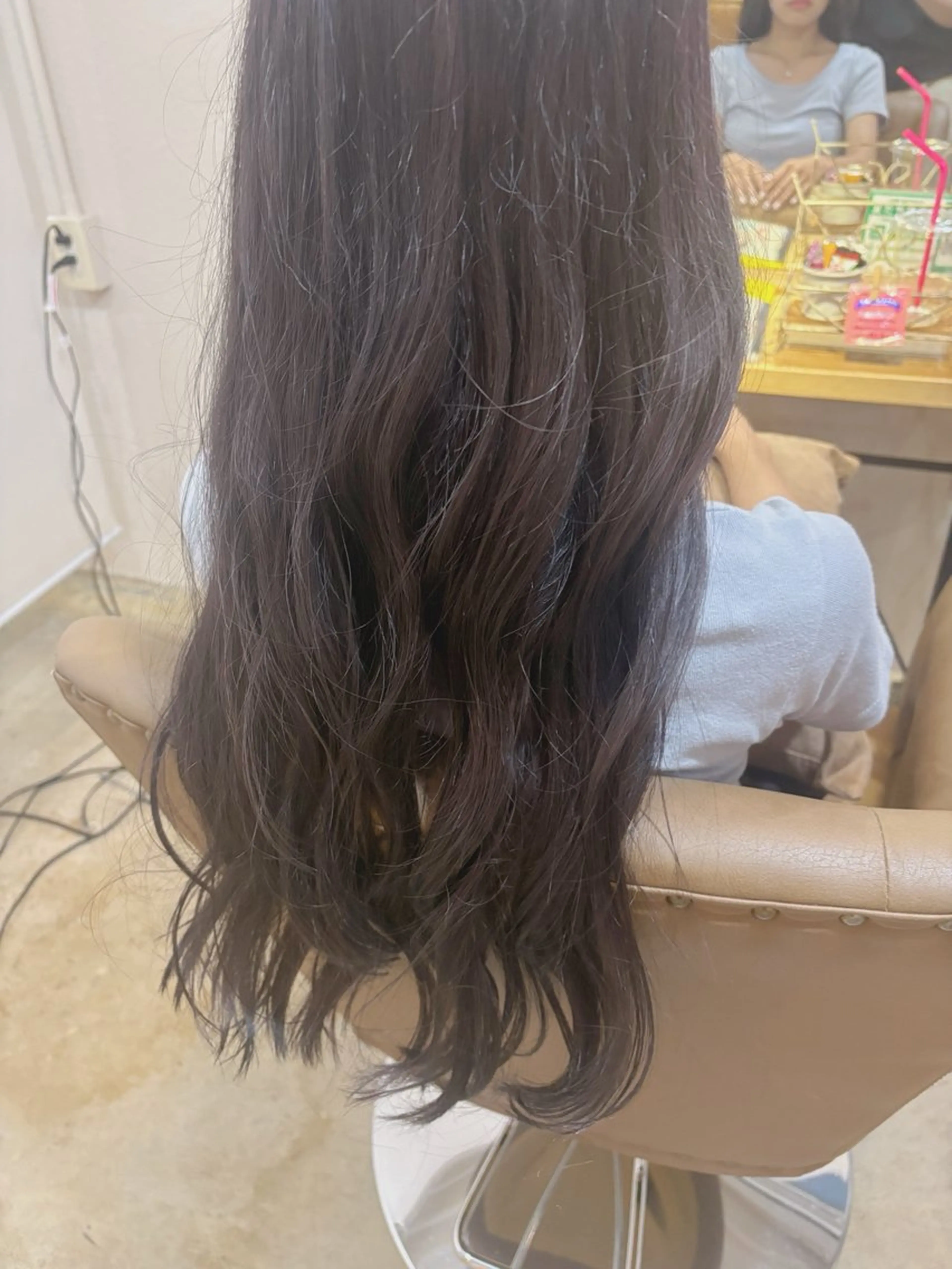 ロング カラー ラベンダーカラー ヘアカラー hair room sheeps所属・金城 智咲のヘアスタイル