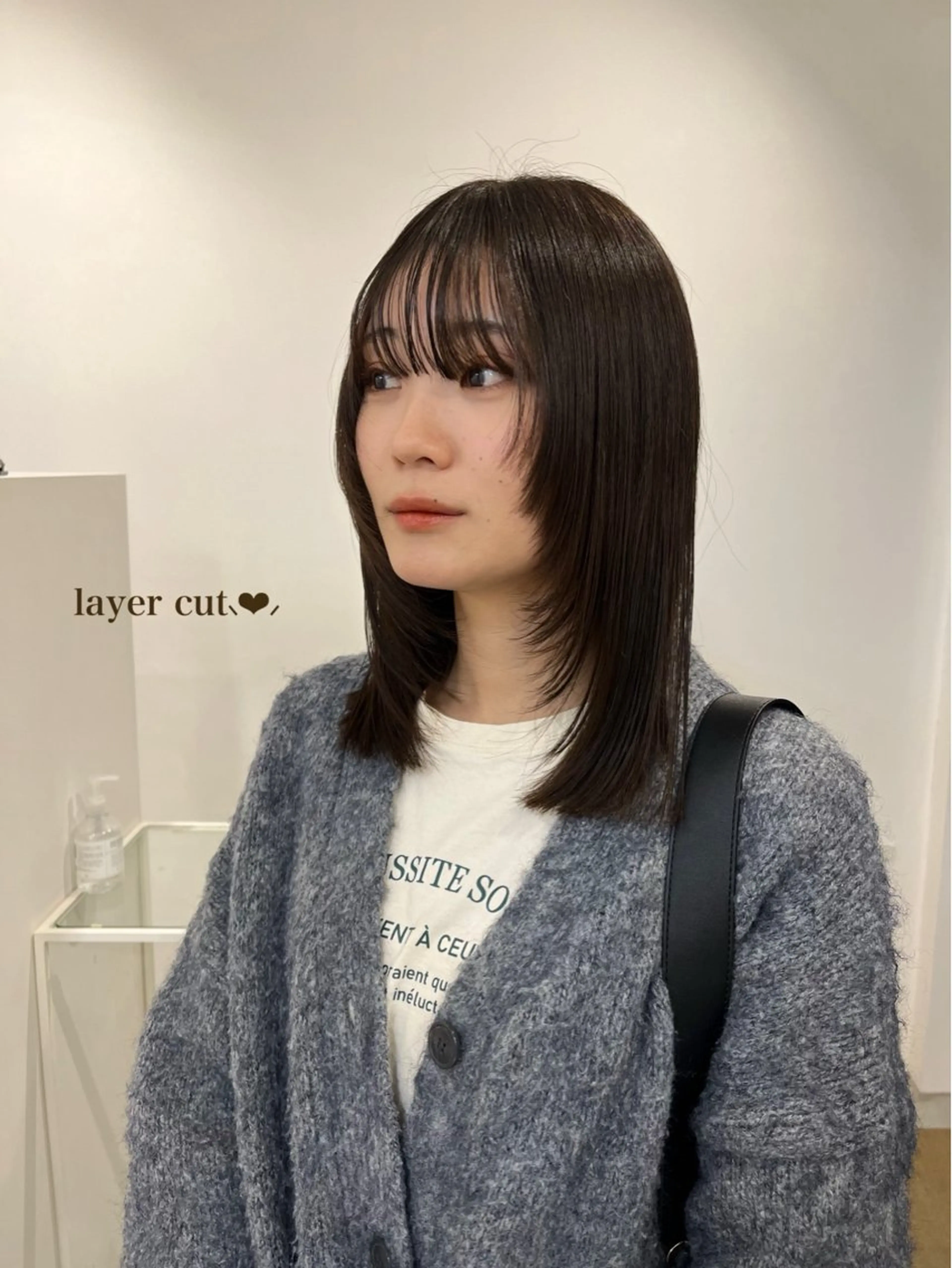ミディアム 顔まわりレイヤー レイヤーカット fit　stand所属・ハルカ/ fit standのヘアスタイル