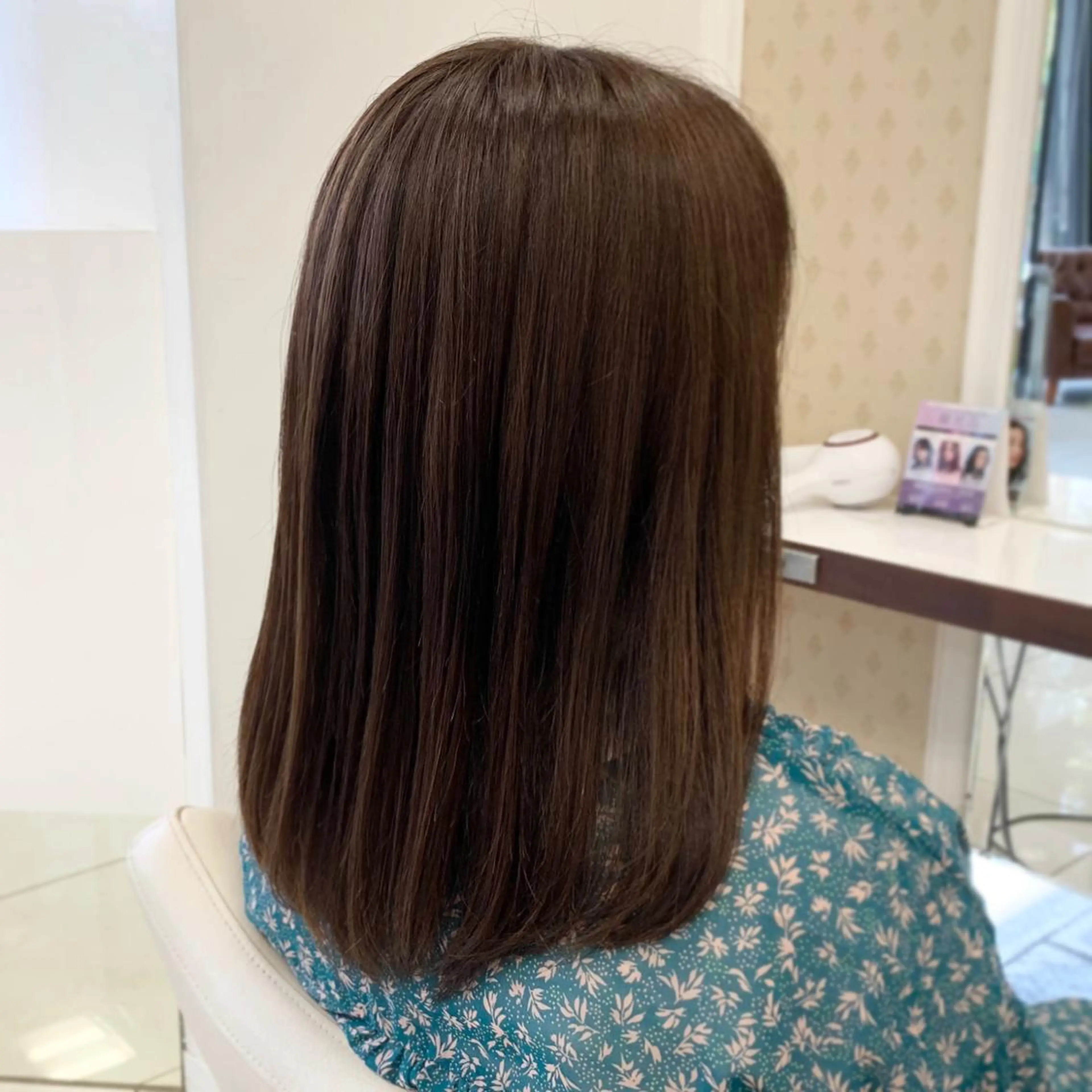 セミロング ally新百合ヶ丘 フジムラユウスケのヘアスタイル