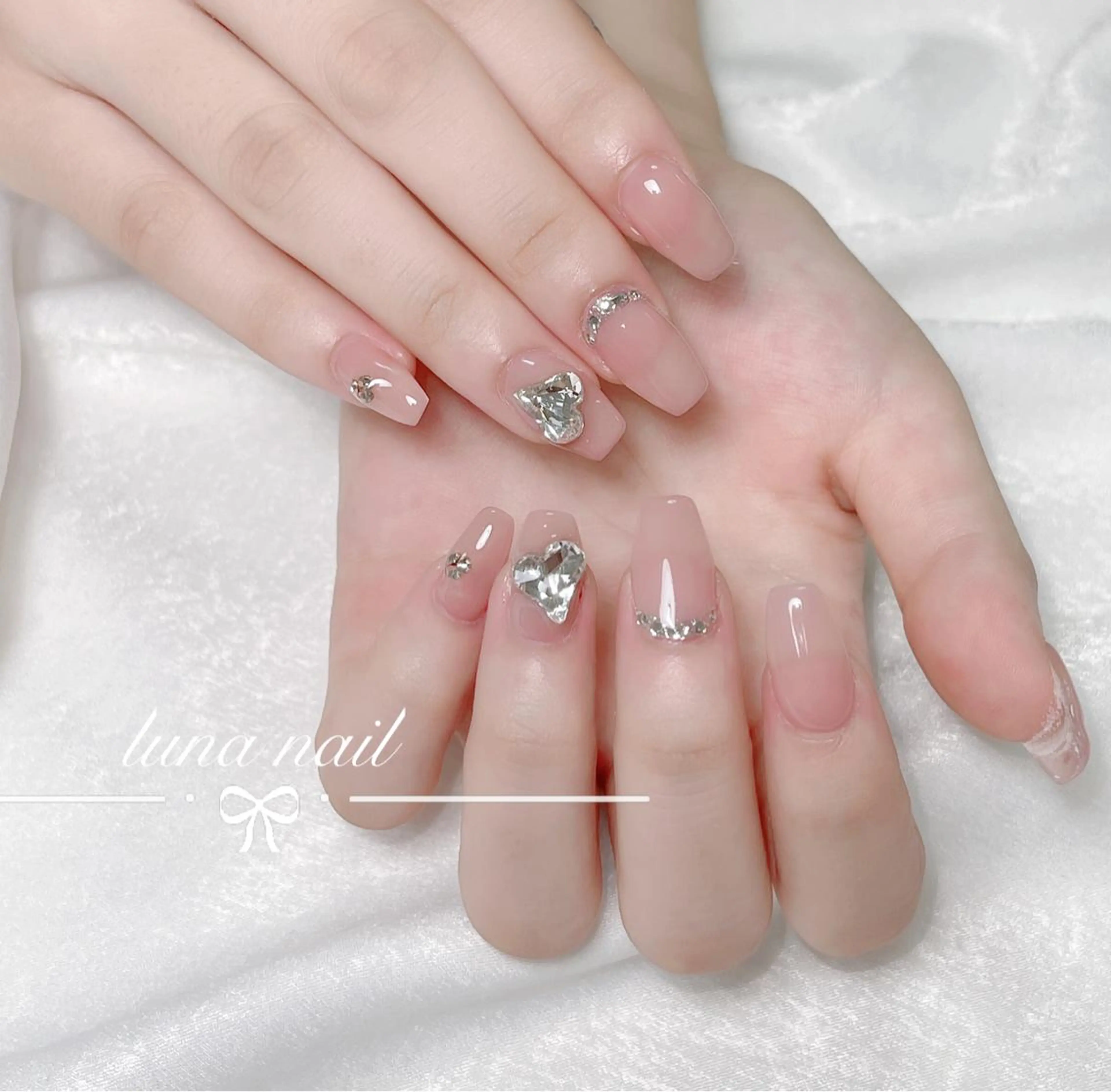 ネイル luna nail ＆eyelashのネイルデザイン