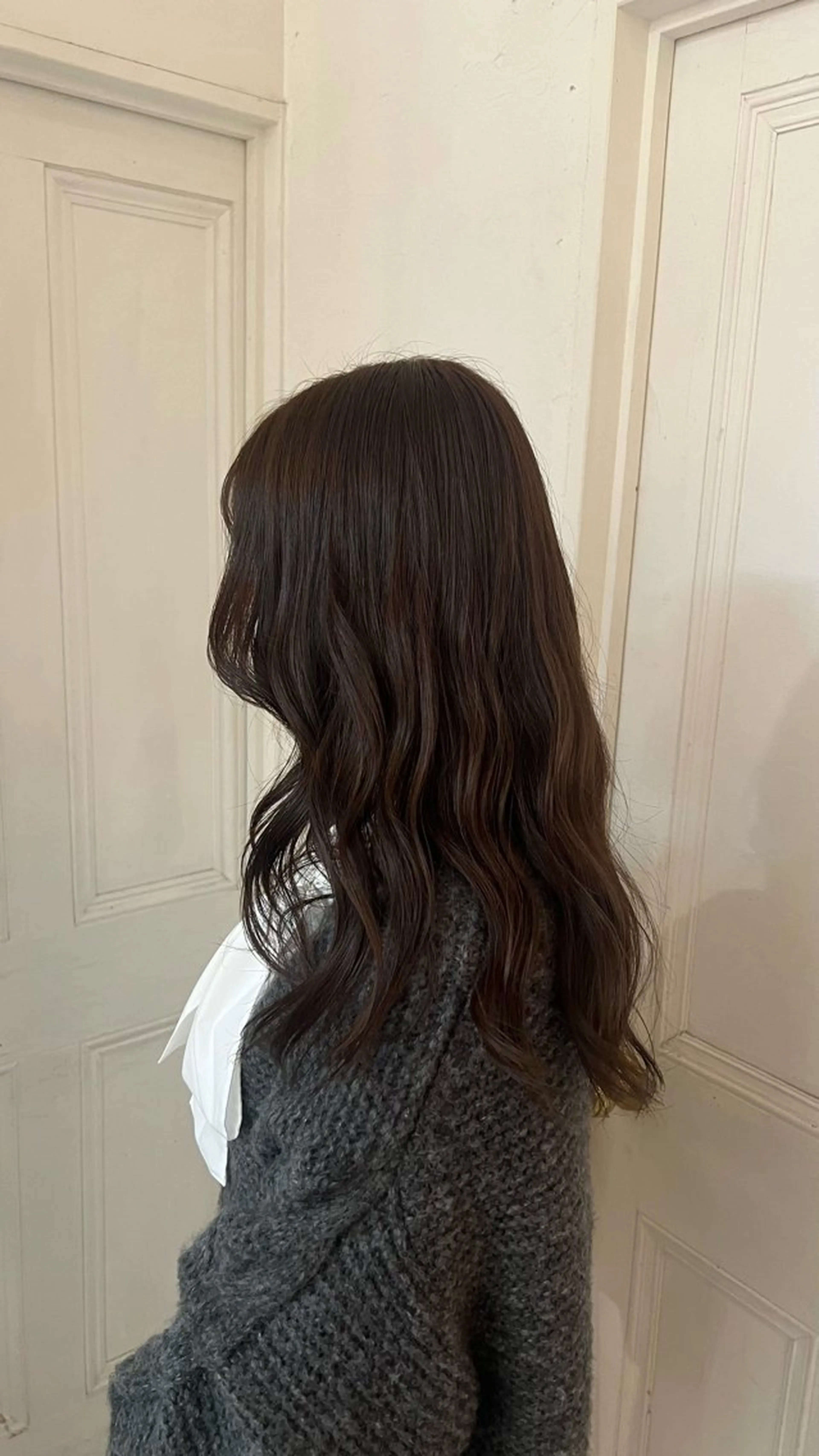 ロング カラー ブラウンカラー チョコレートブラウン ヘアカラー MARIKA 暖色系/ハイトーンのヘアスタイル