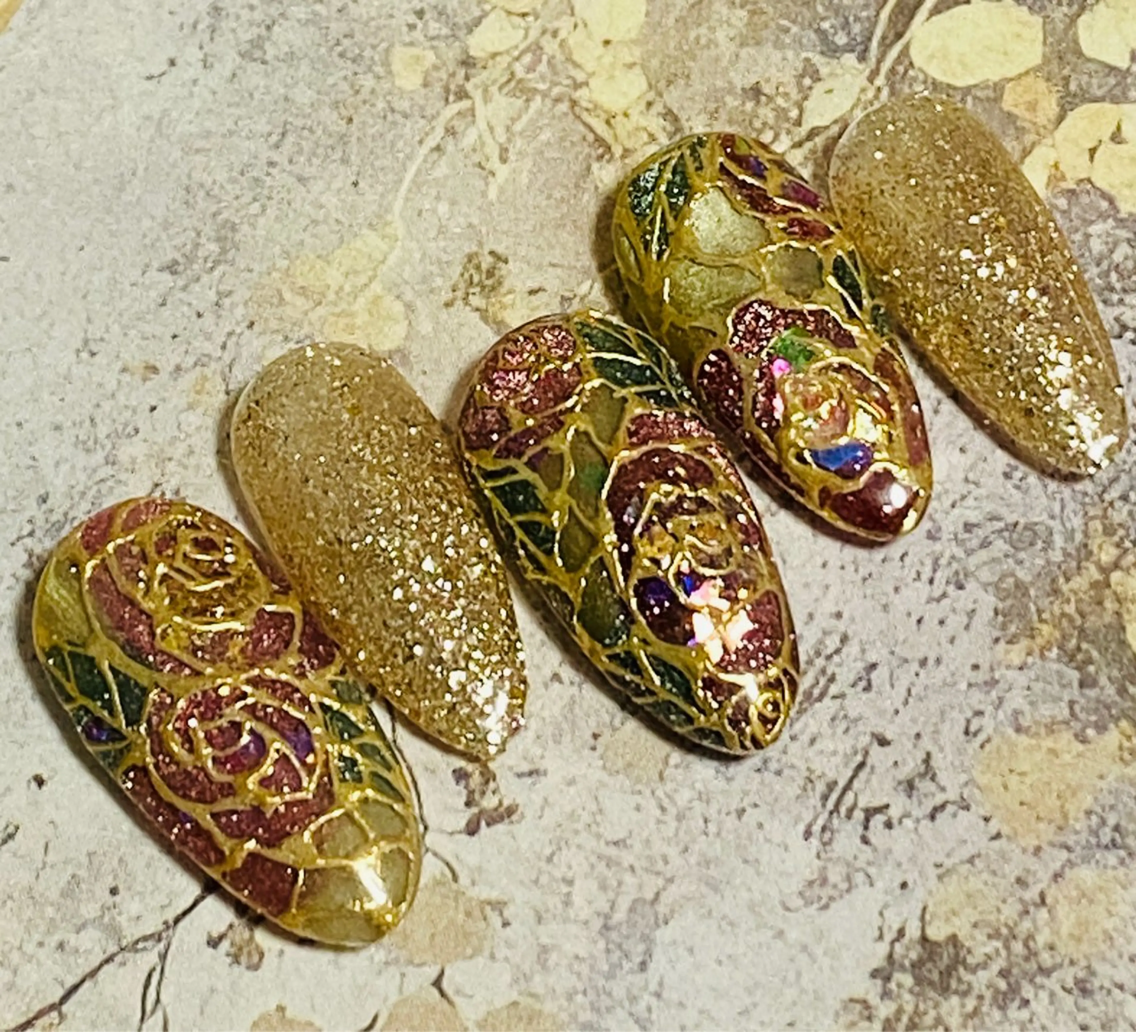 ステンドグラス  【オフ込み】N158の写真