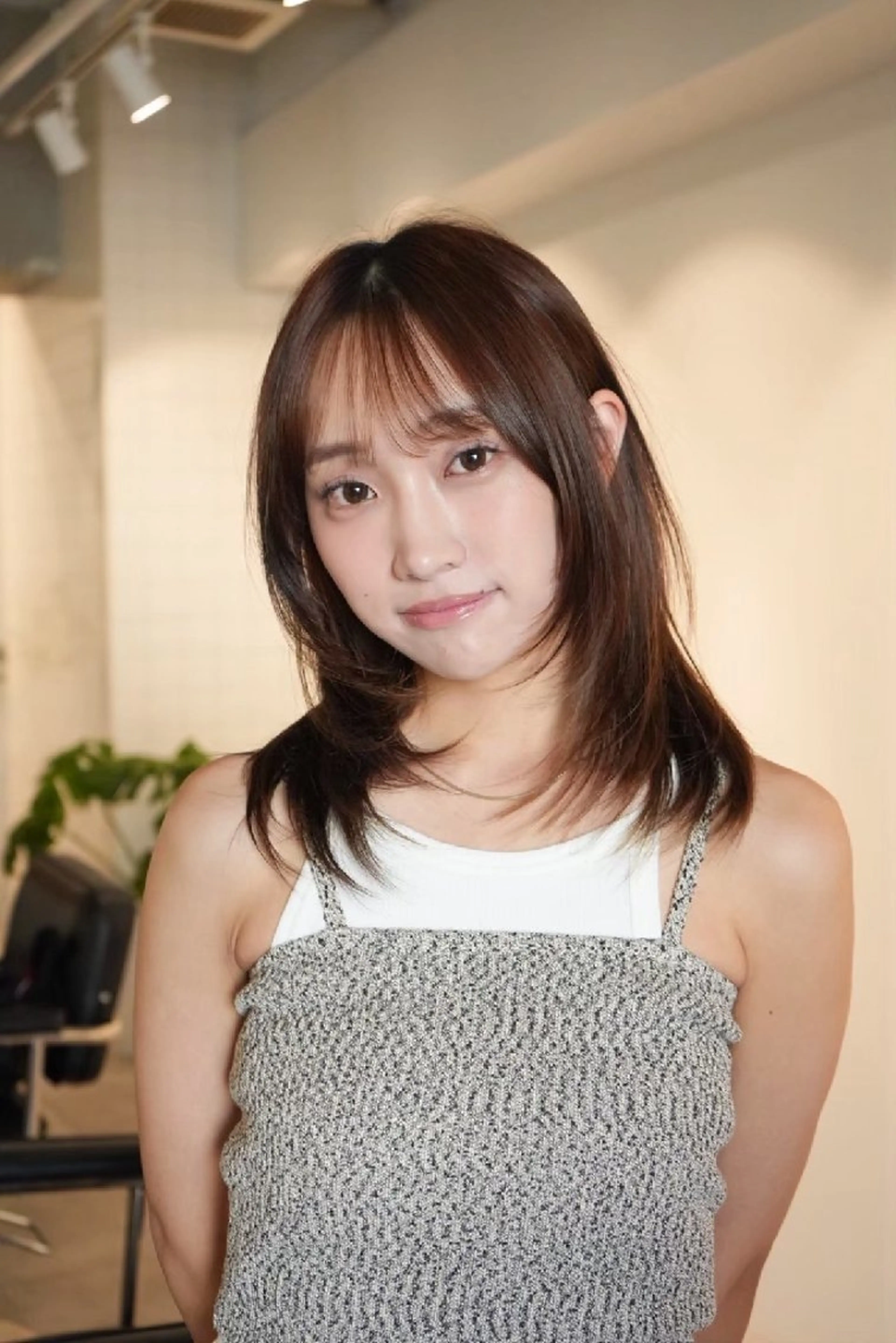 ミディアム LUVISM名駅店所属・【無料】カットモデル 募集名駅ioriのヘアスタイル