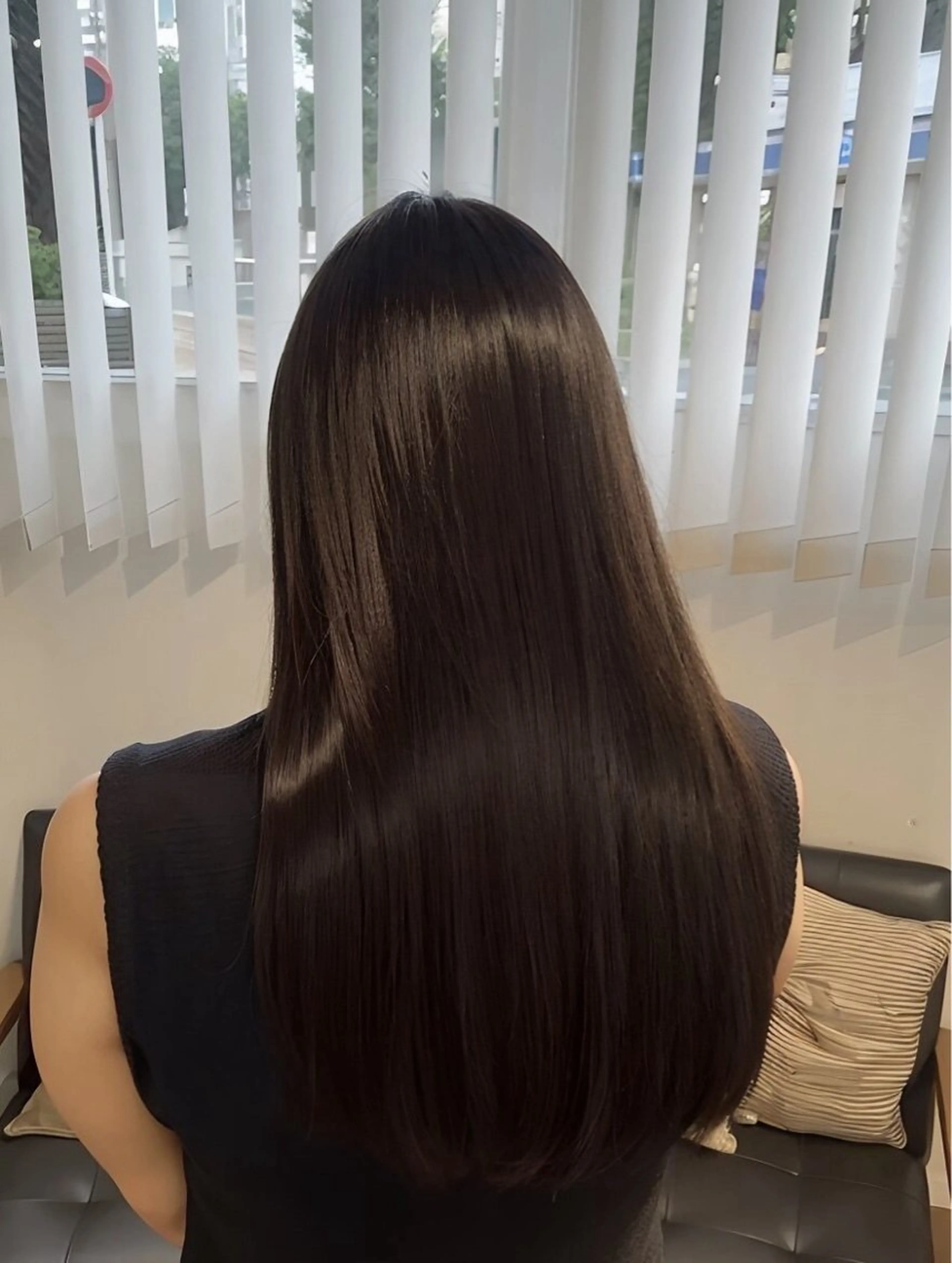 ロング カラー ヘアカラー いいじま あきねのヘアスタイル