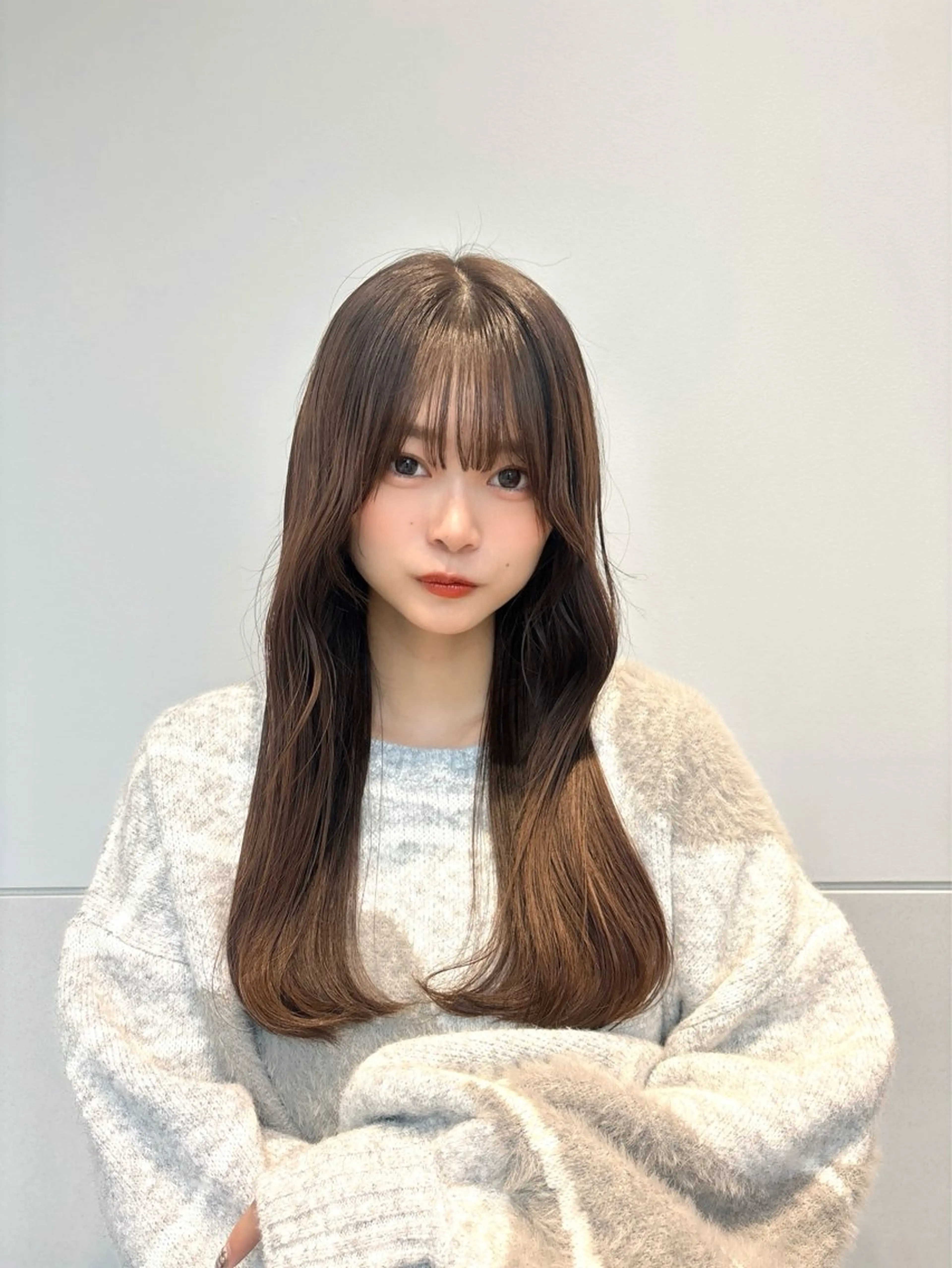 ロング カラー ベージュカラー 透明感カラー くびれヘア 韓国風ヘア ロング カット ヘアカラー 🍀最上級の美髪👑 髪質改善🍀英司のヘアスタイル