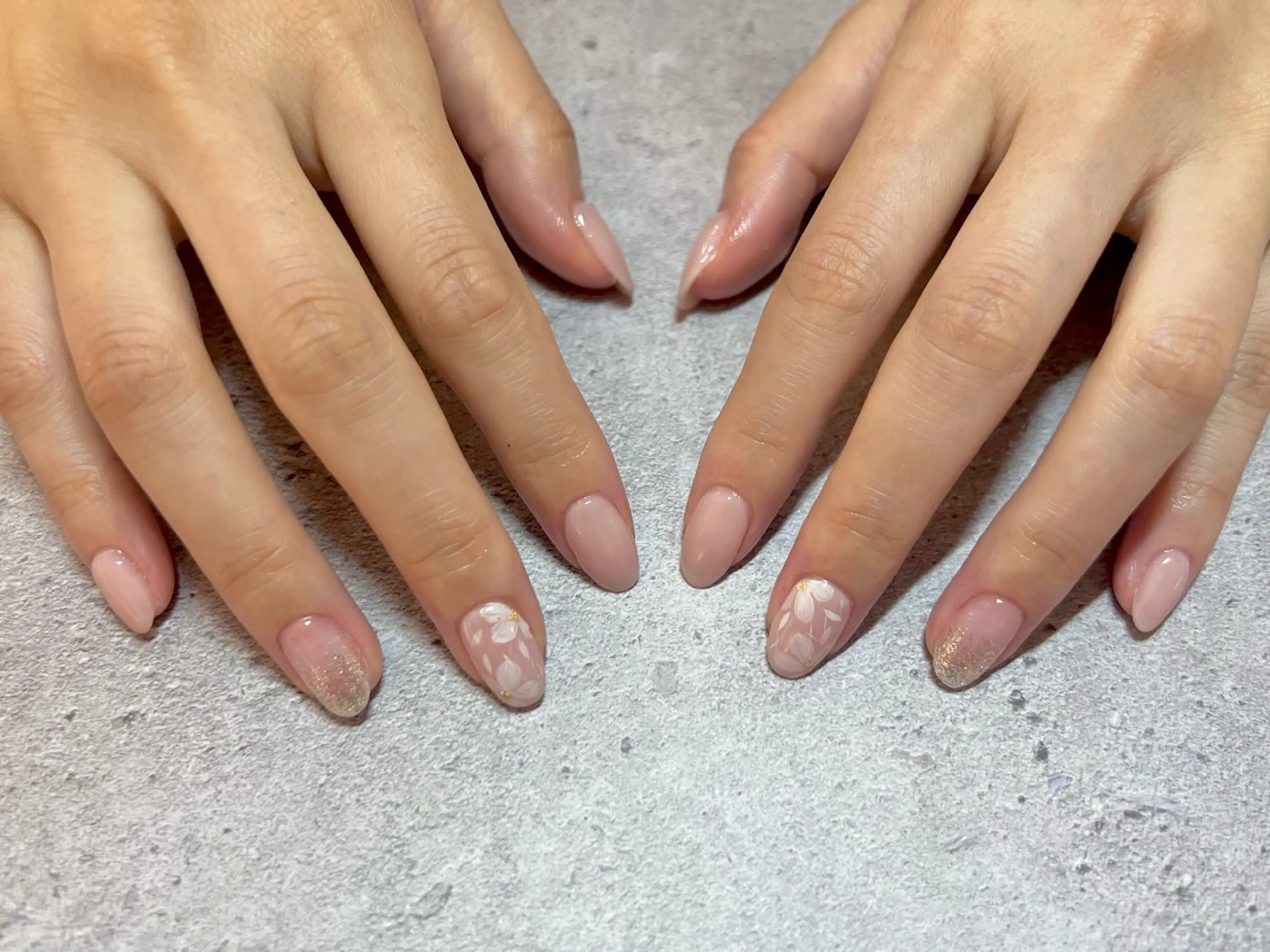 ネイル 内藤 桜子のネイルデザイン
