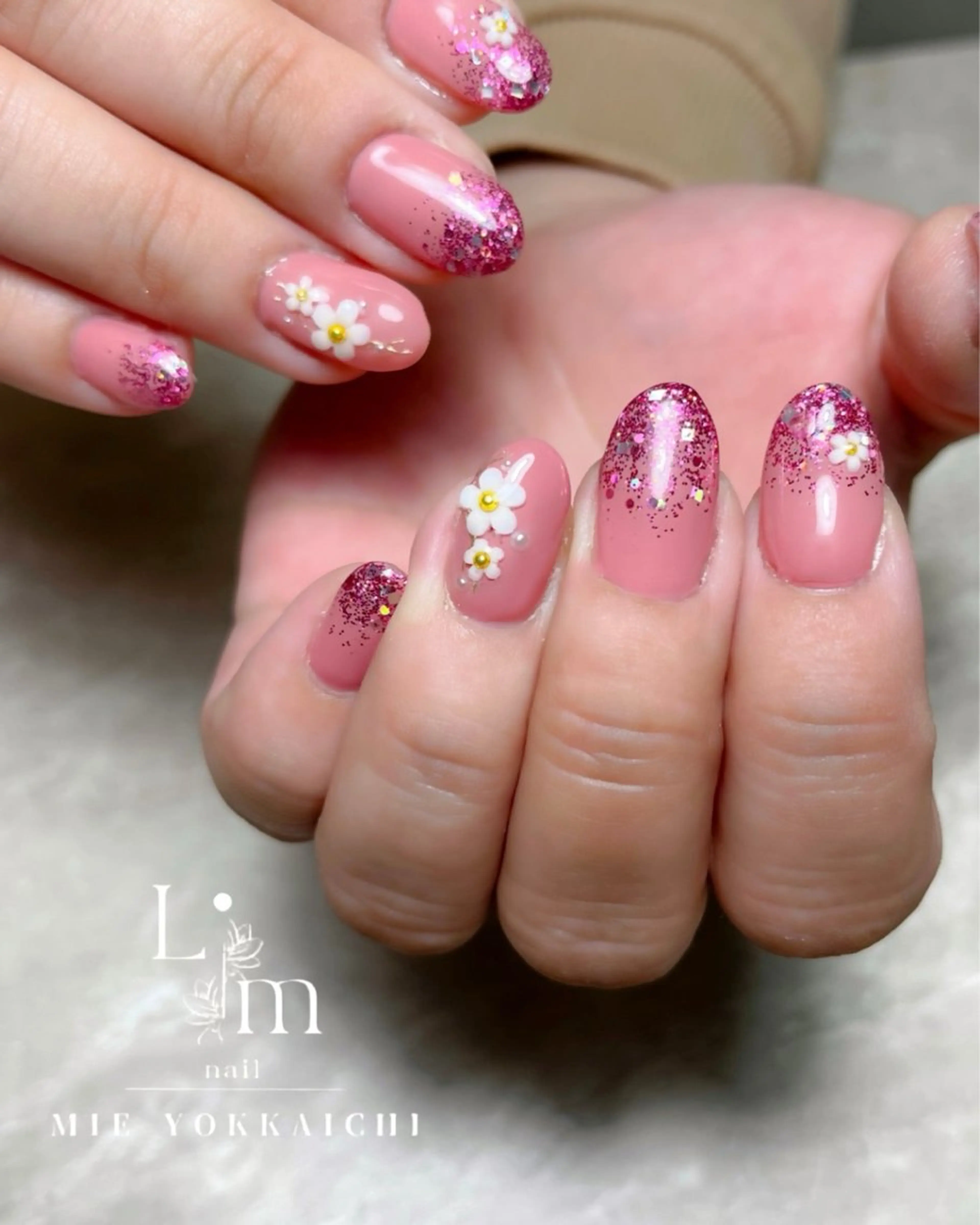 ネイル 春ネイル ハンドネイル Li.m nail (リム ネイル)所属・Li.m nail リム ネイルのネイルデザイン