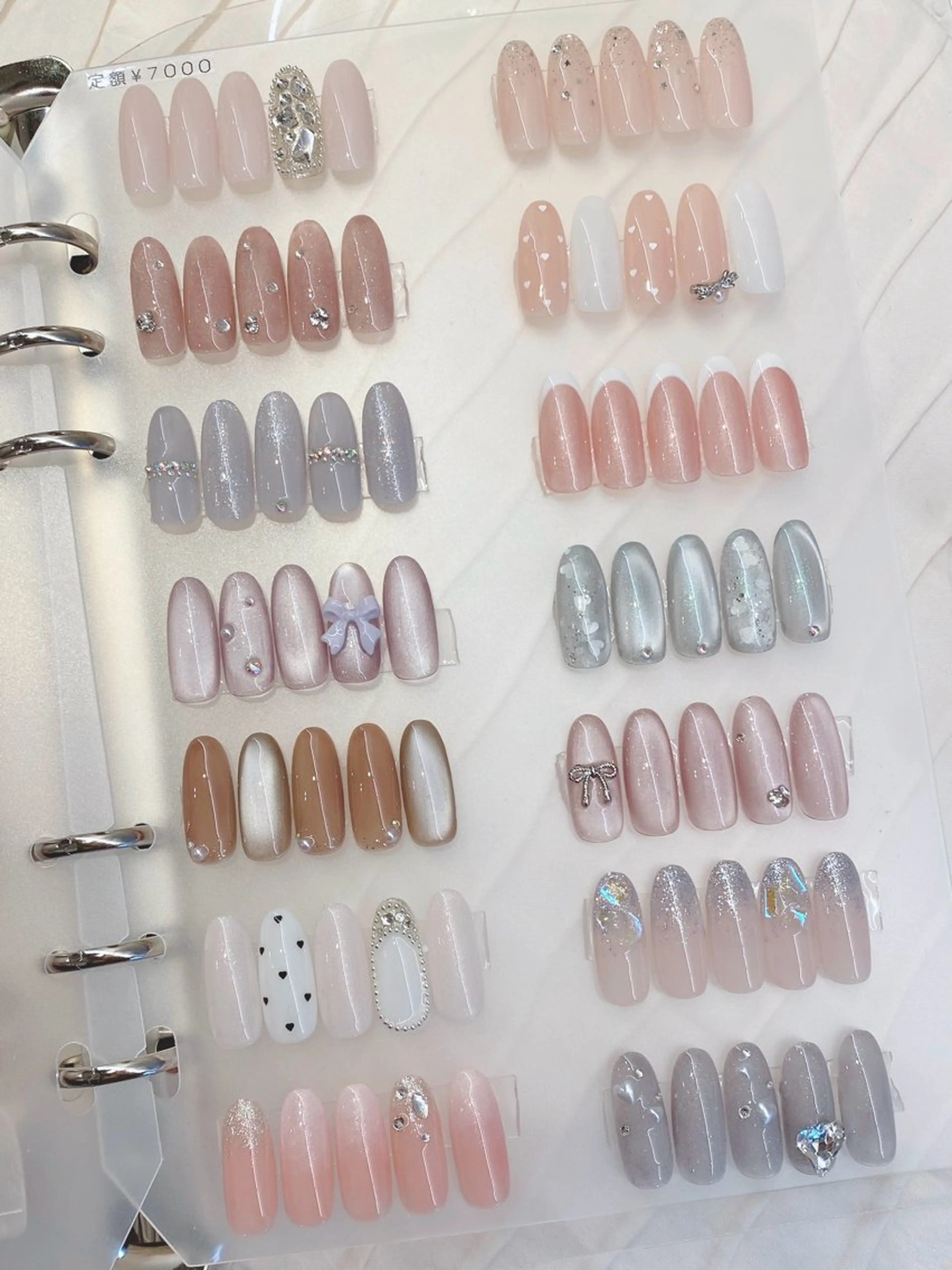 オフあり💅ワンホン韓国風ネイル🦋選べる定額デザインの写真