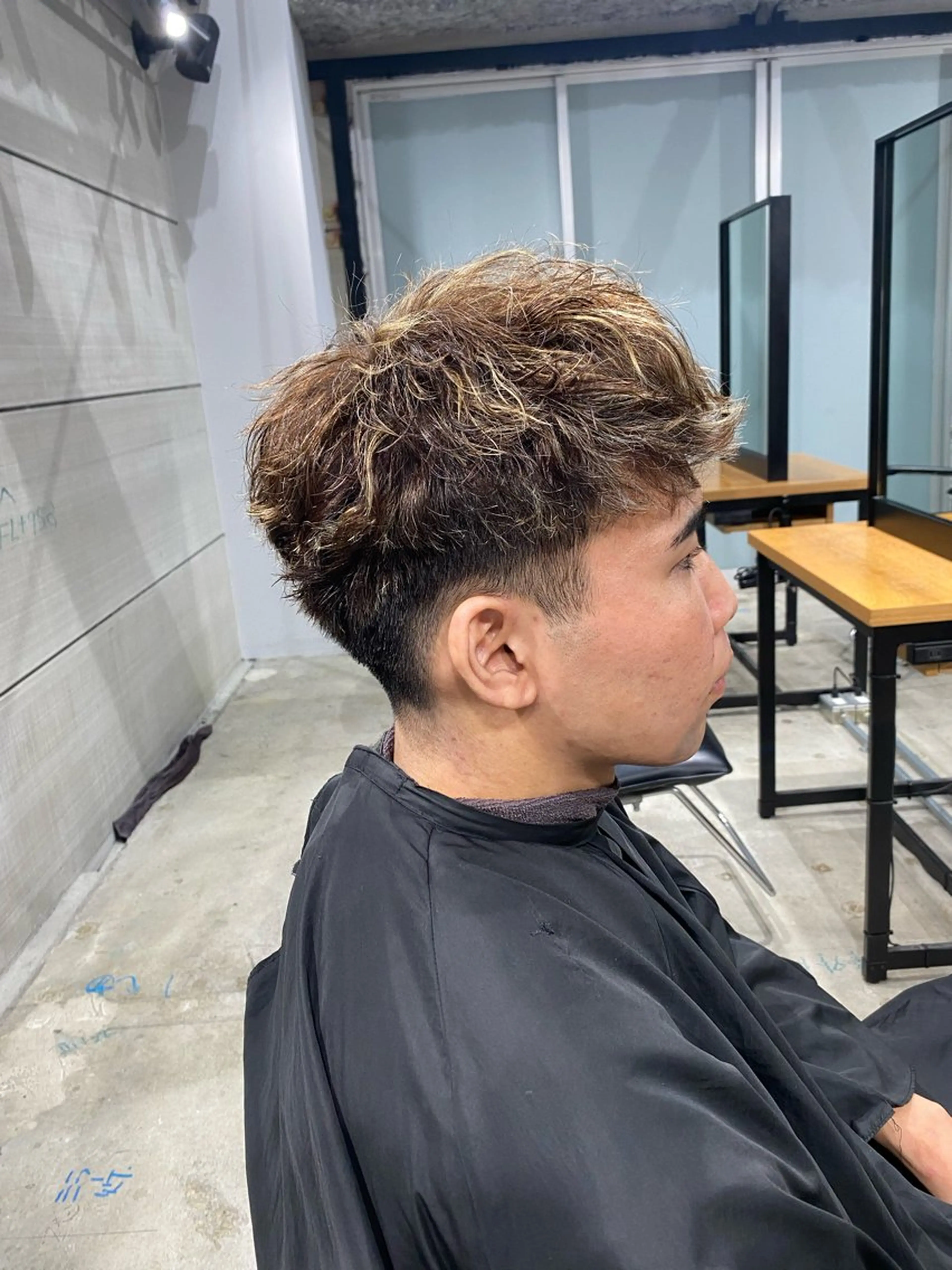 ショート パーマ 村田 健のヘアスタイル