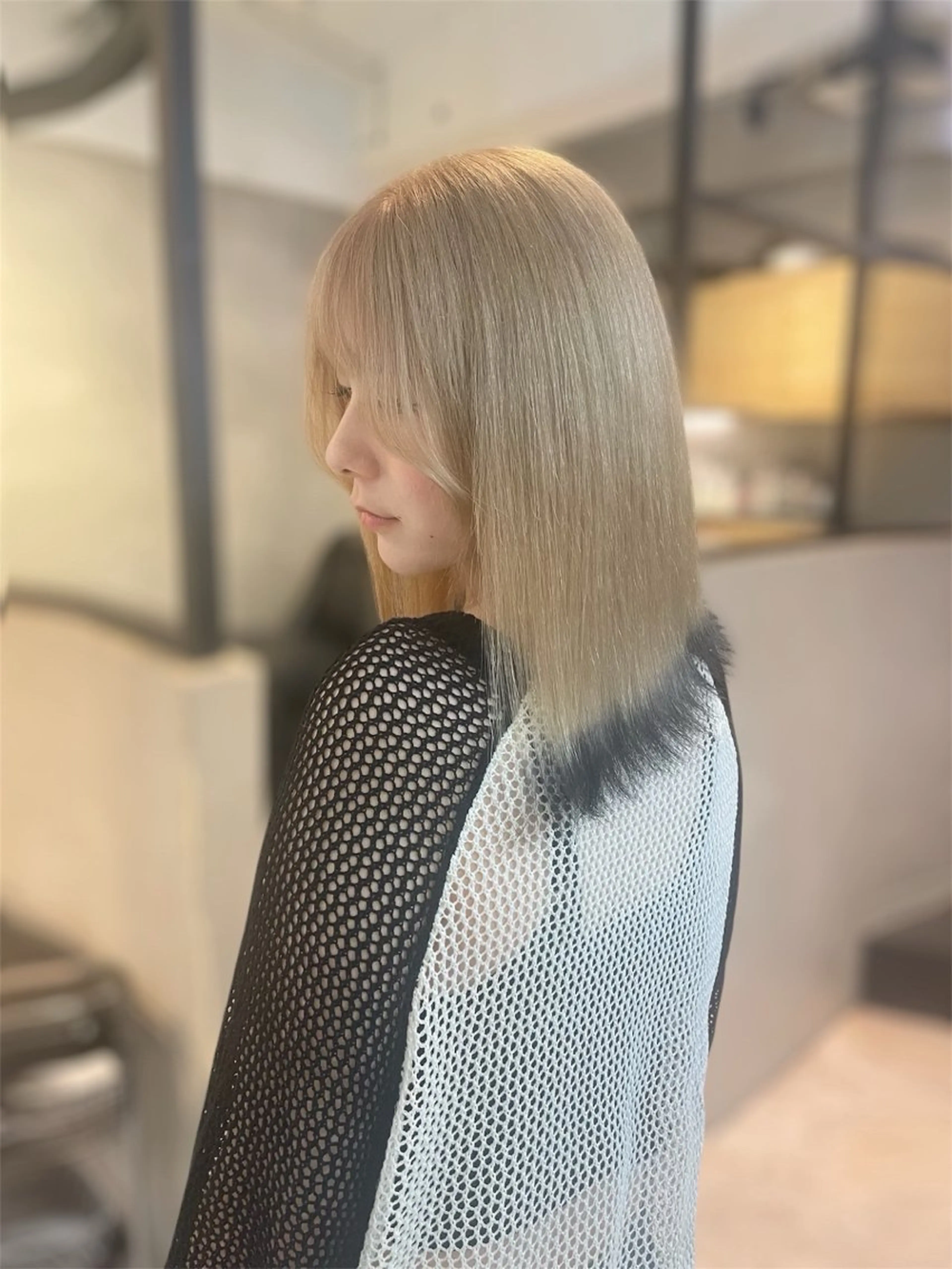 ミディアム カラー カット ヘアカラー トリートメント hisano / ハイトーン・透明感のヘアスタイル