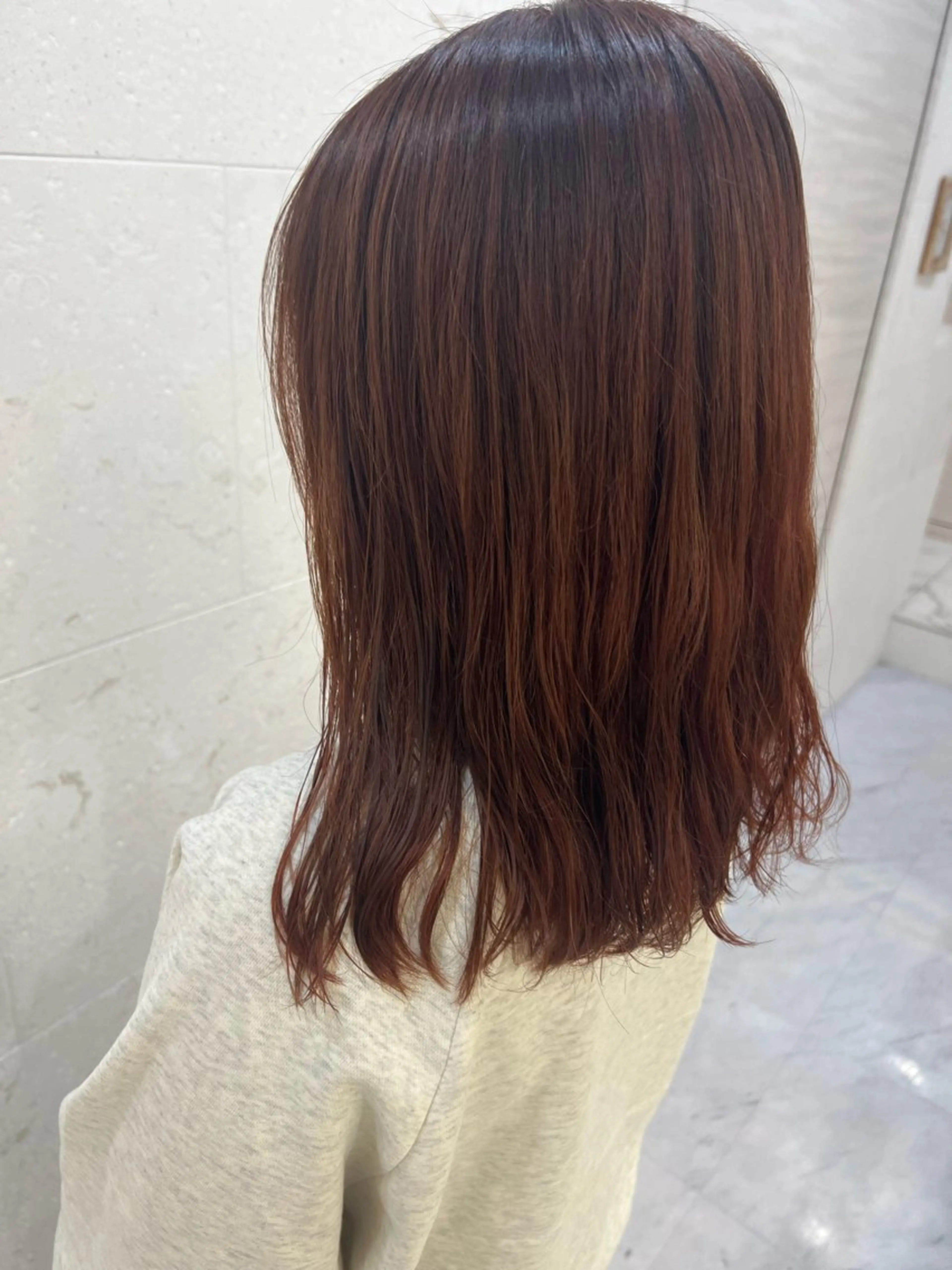 ミディアム カラー ピンクカラー ヘアカラー 鈴木 愛華のヘアスタイル