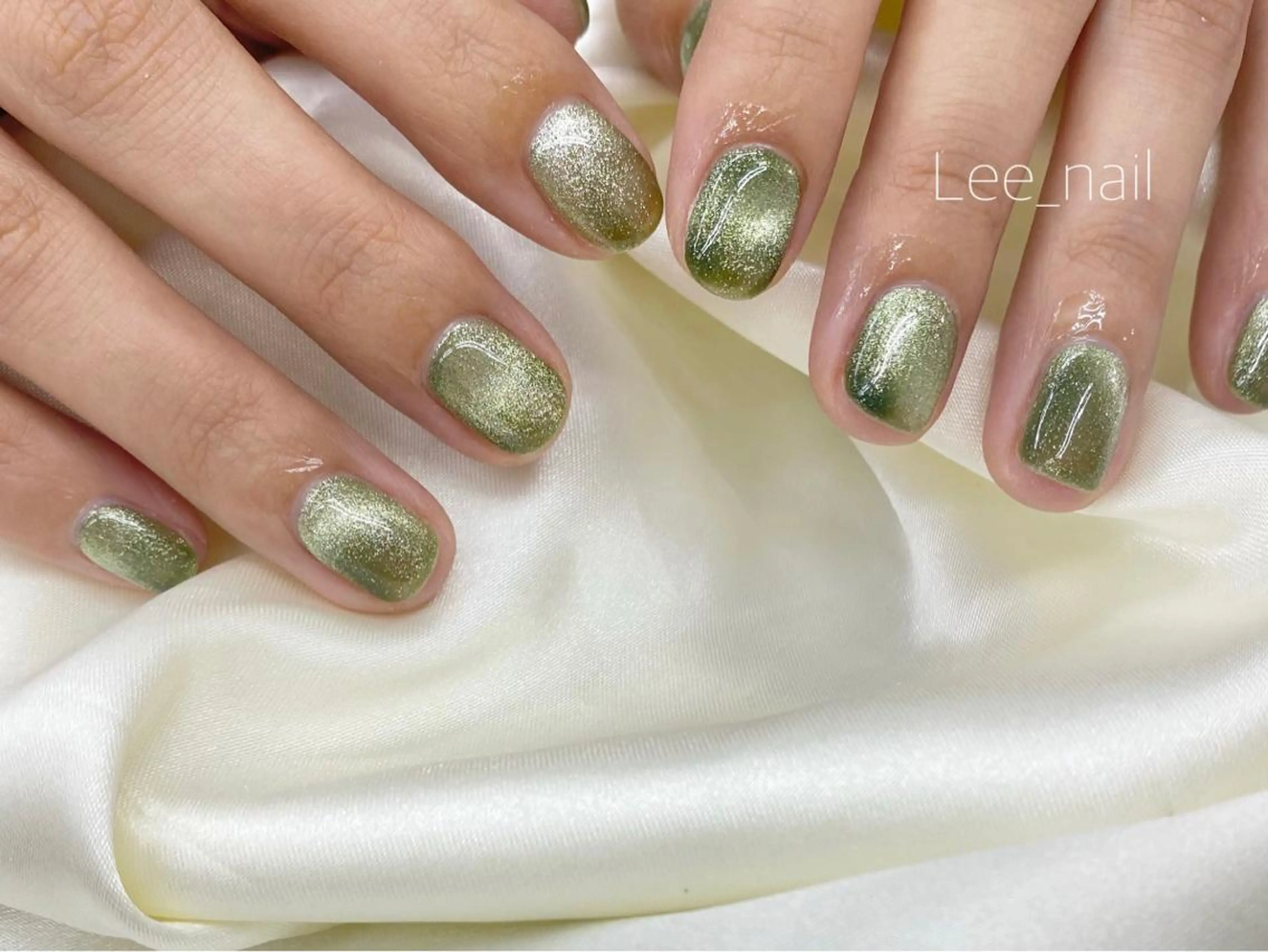ネイル マグネットネイル Lee_ nailのネイルデザイン