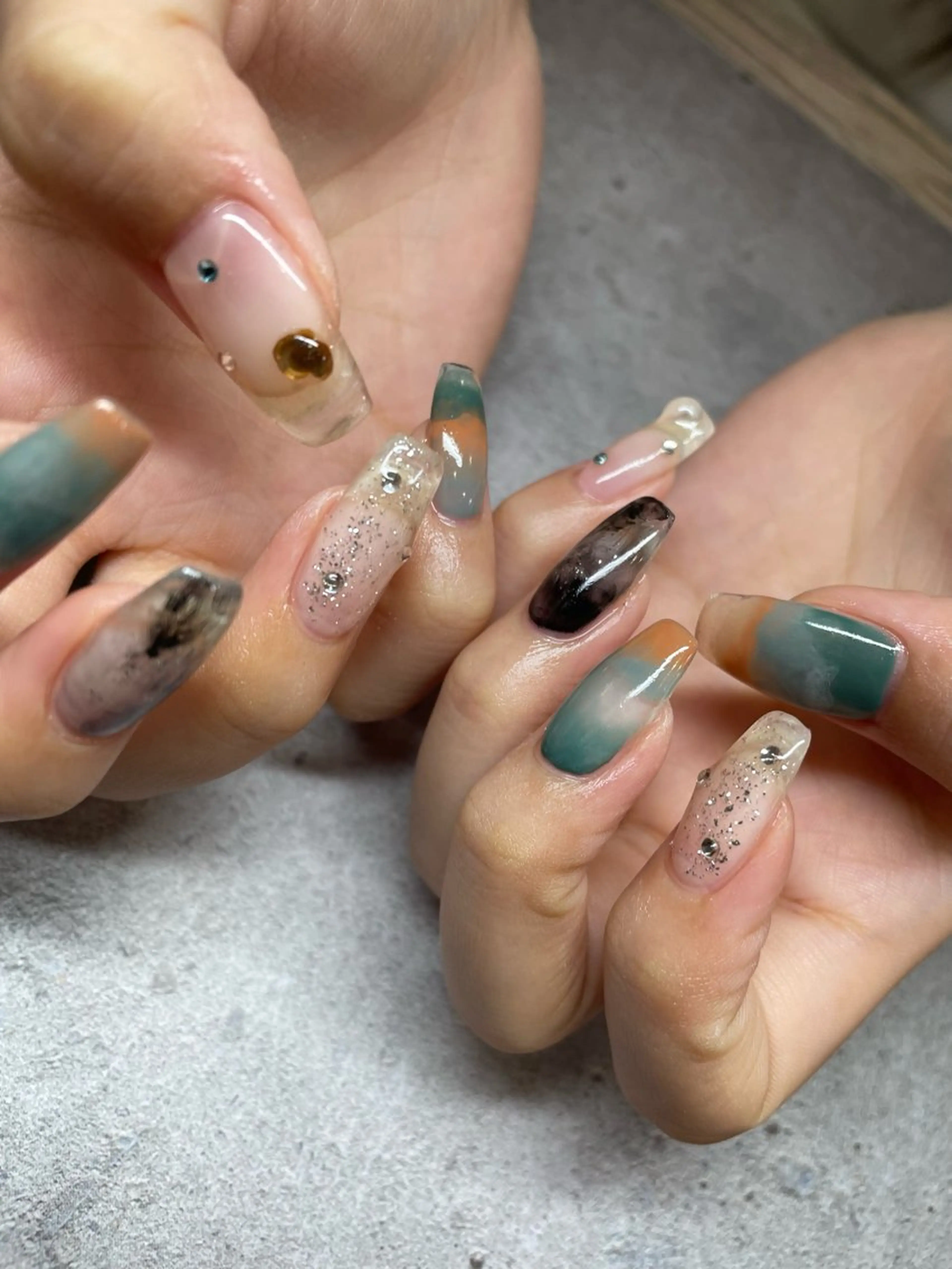 ネイル ハンドネイル フットネイル 🌕akuri🌖 nuance/専門のネイルデザイン