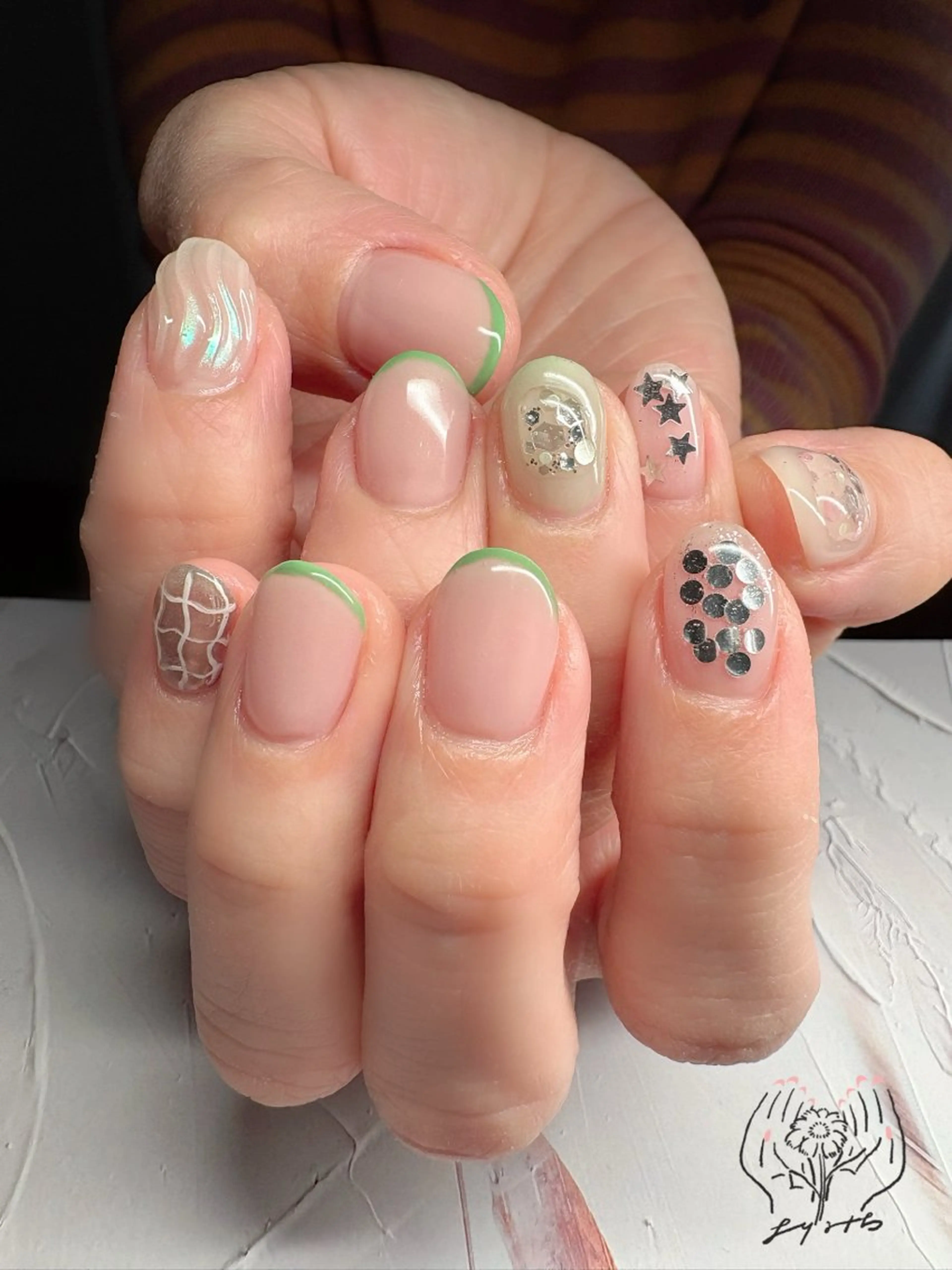 ネイル ハンドネイル フットネイル よりみち ネイルのネイルデザイン